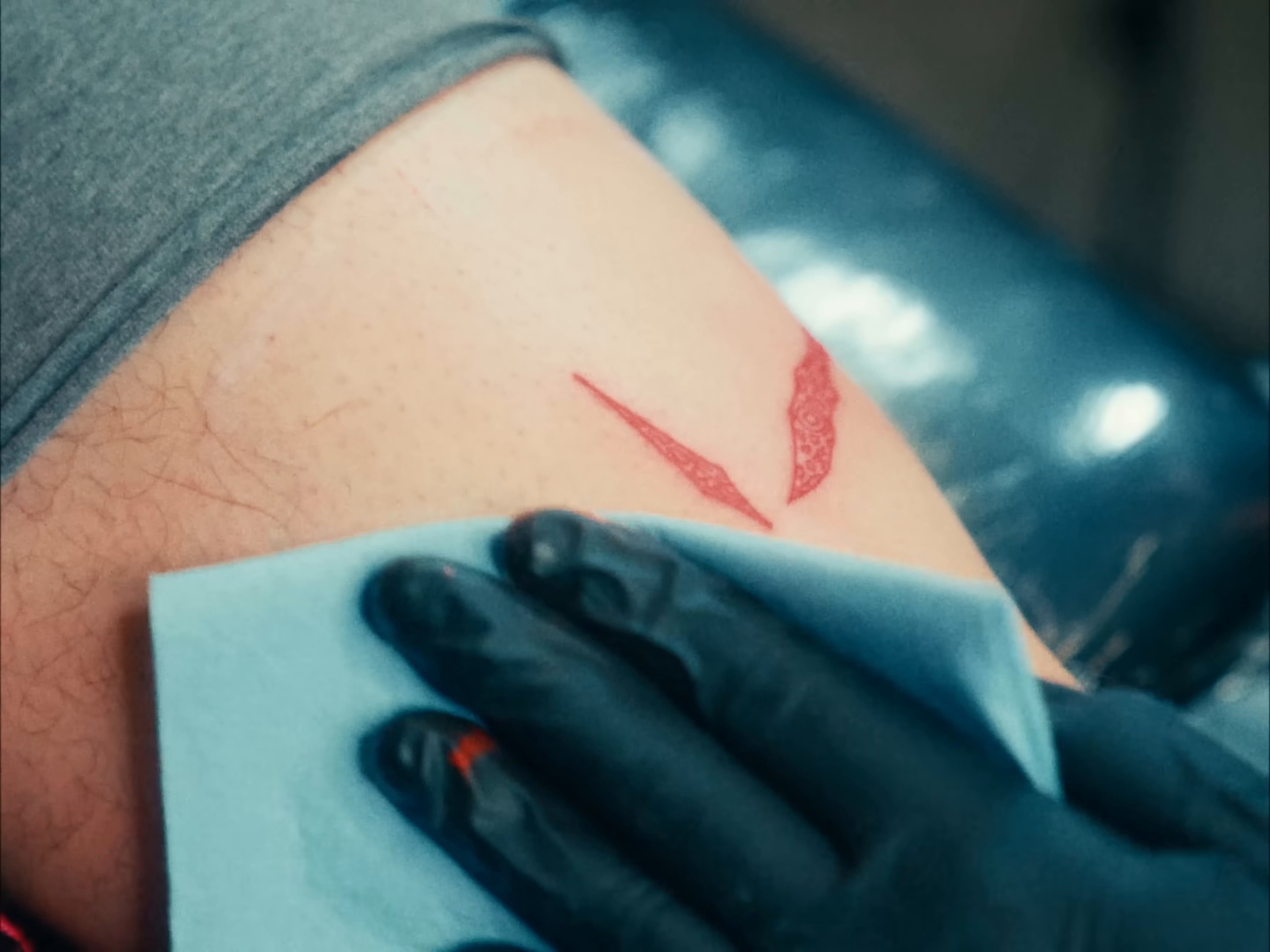 LOVELANGUAGE (2023) —  shot,  lighting