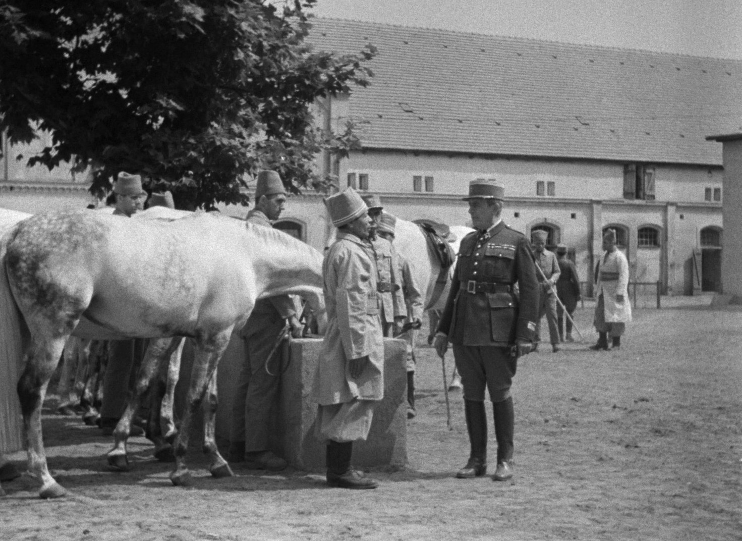 Gueule d'amour (1937) —  shot,  lighting