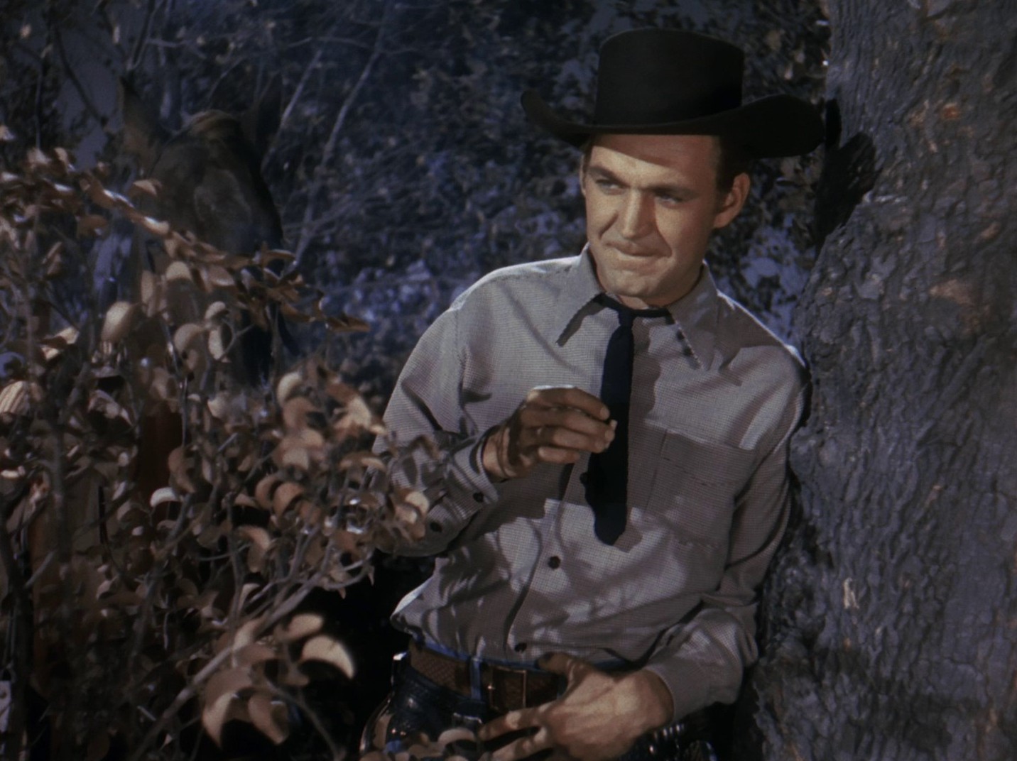 The Assassin (1947) —  shot,  lighting