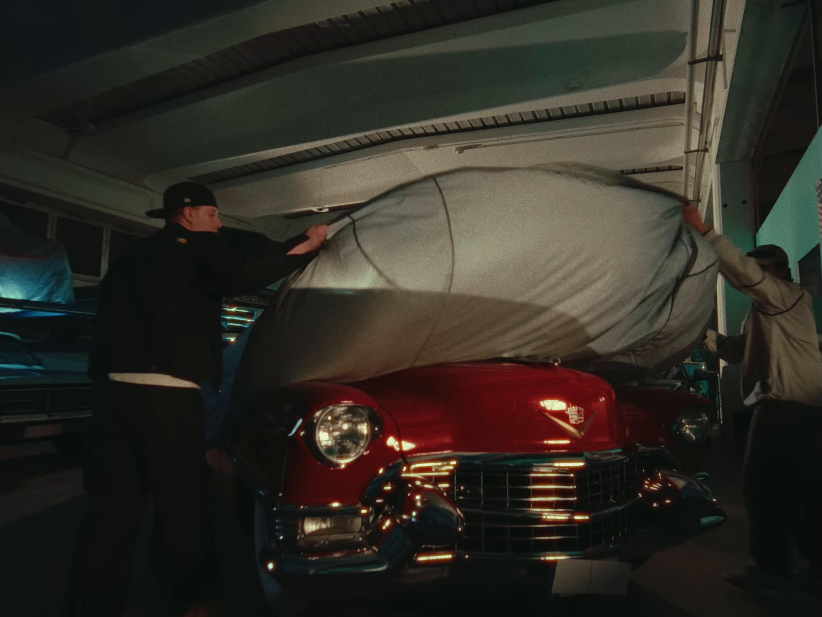 FEBBRE DELL'ORO (2025) —  shot,  lighting