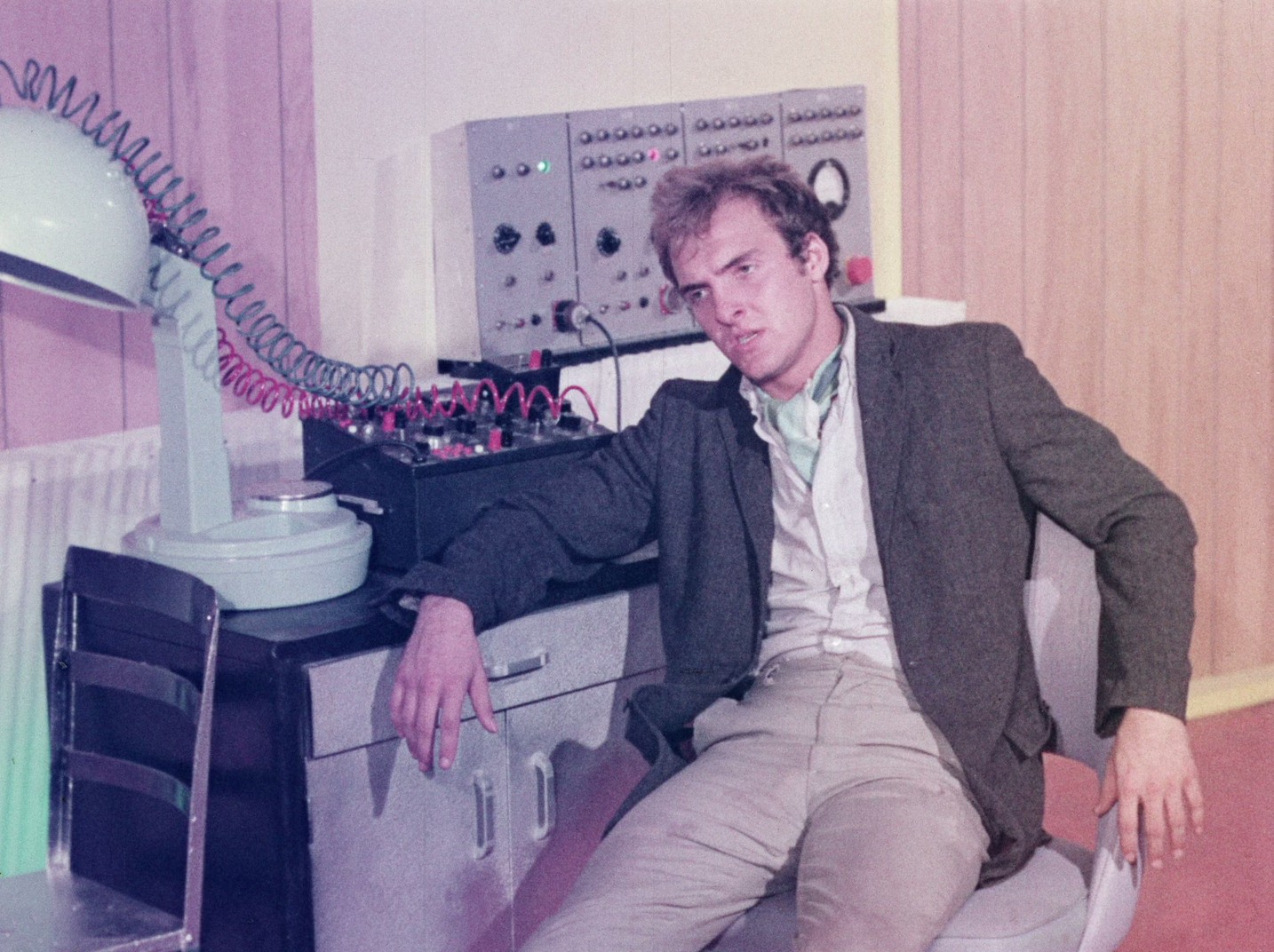 How to Make a Doll (1968) —  shot,  lighting