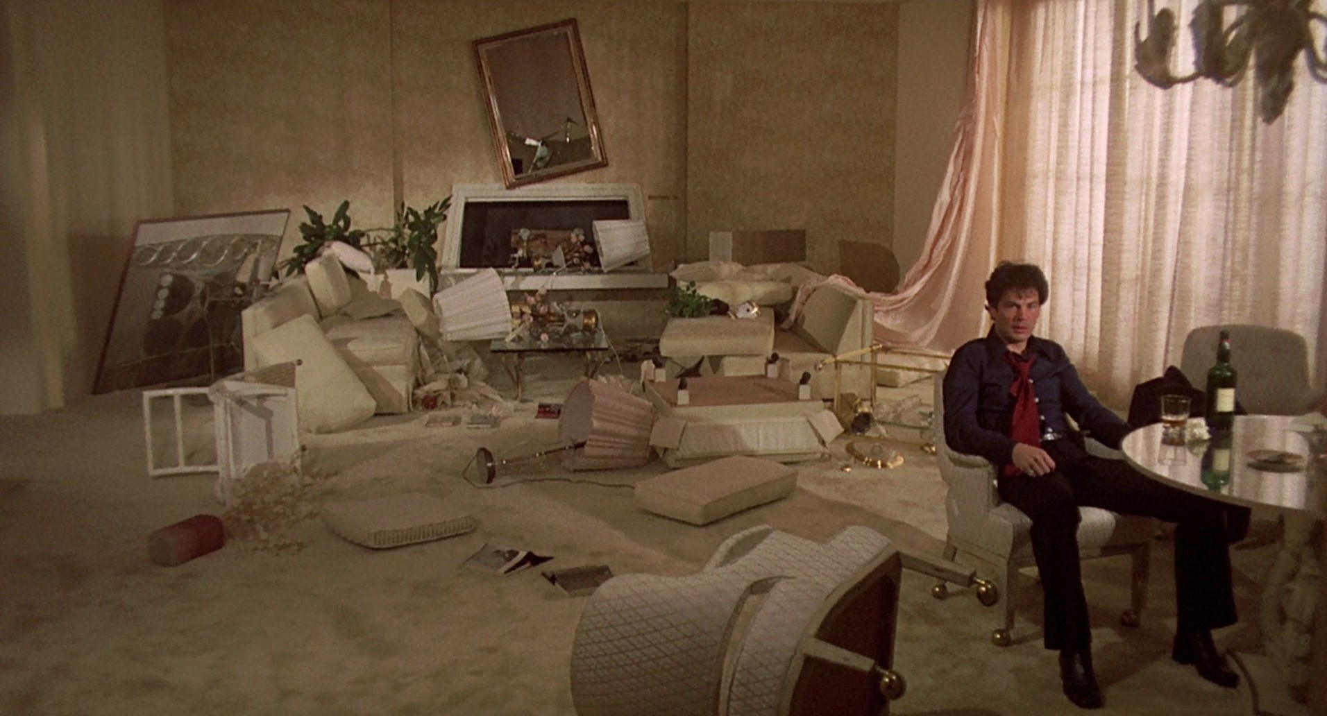 The Don Is Dead (1973) —  shot,  lighting