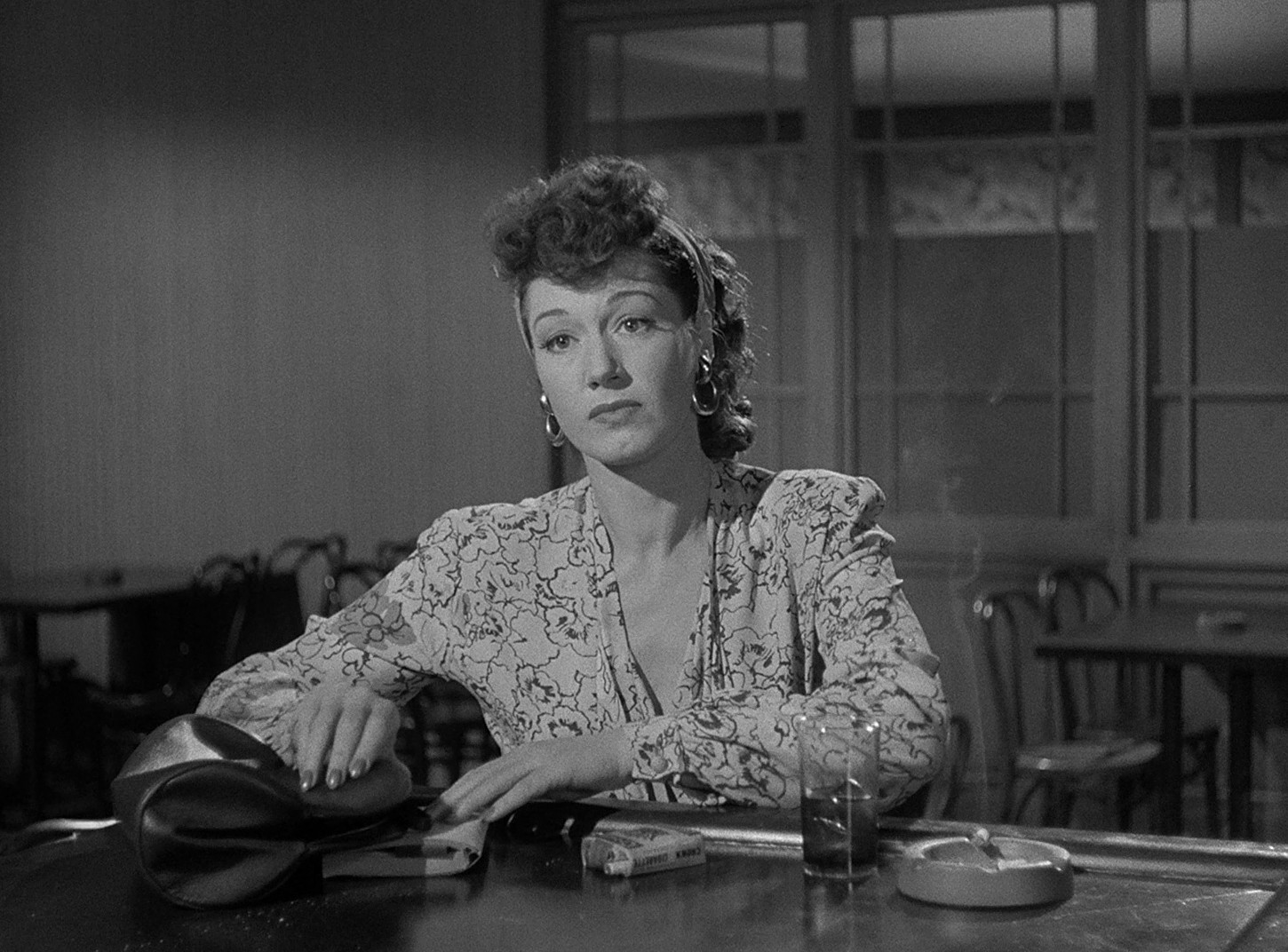 Criss Cross (1949) —  shot,  lighting