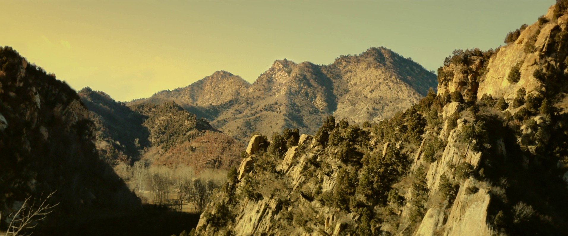 Bing feng: Yong heng zhi men (2018) —  shot,  lighting