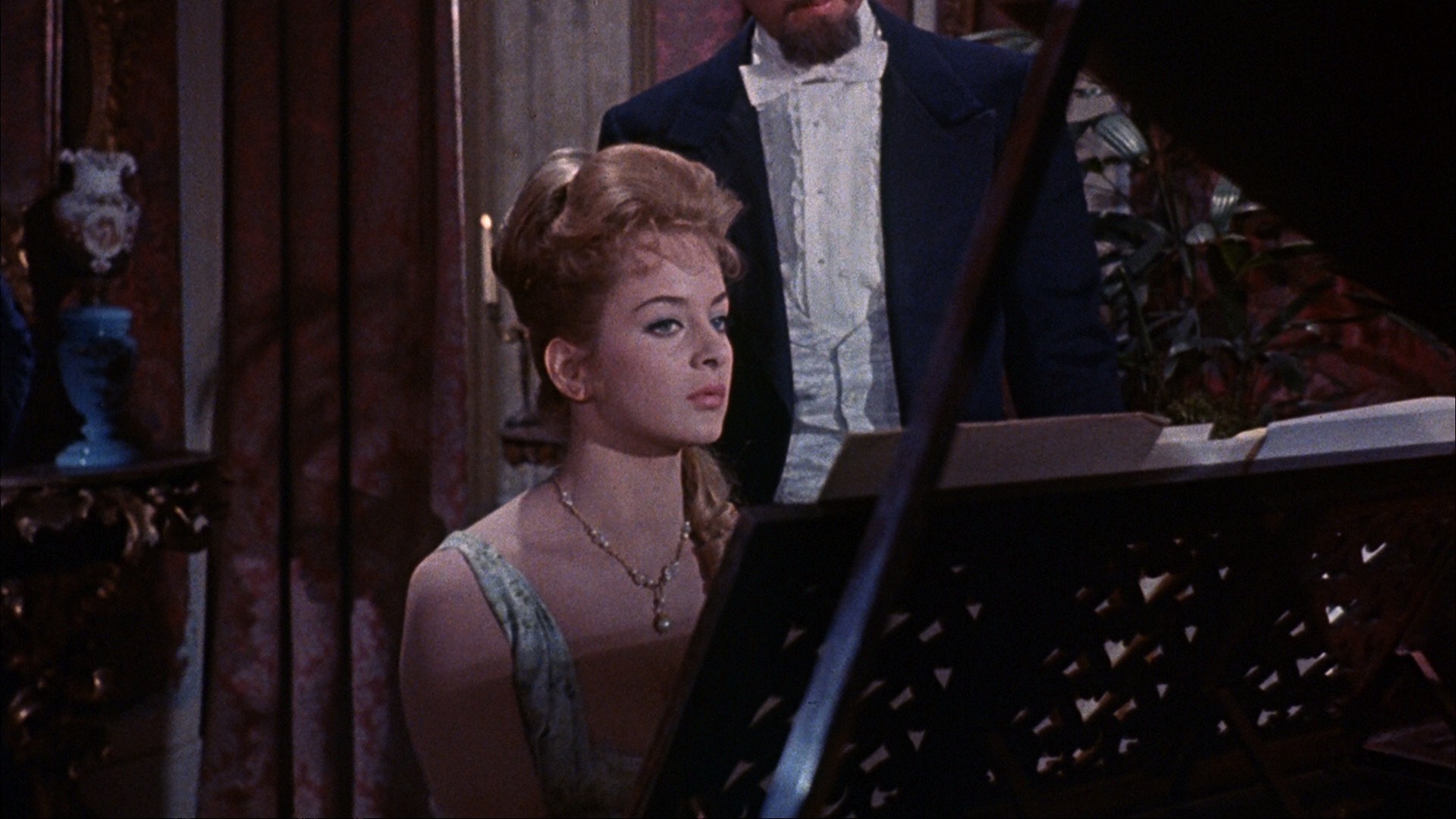 The Horrible Dr. Hichcock (1962) —  shot,  lighting