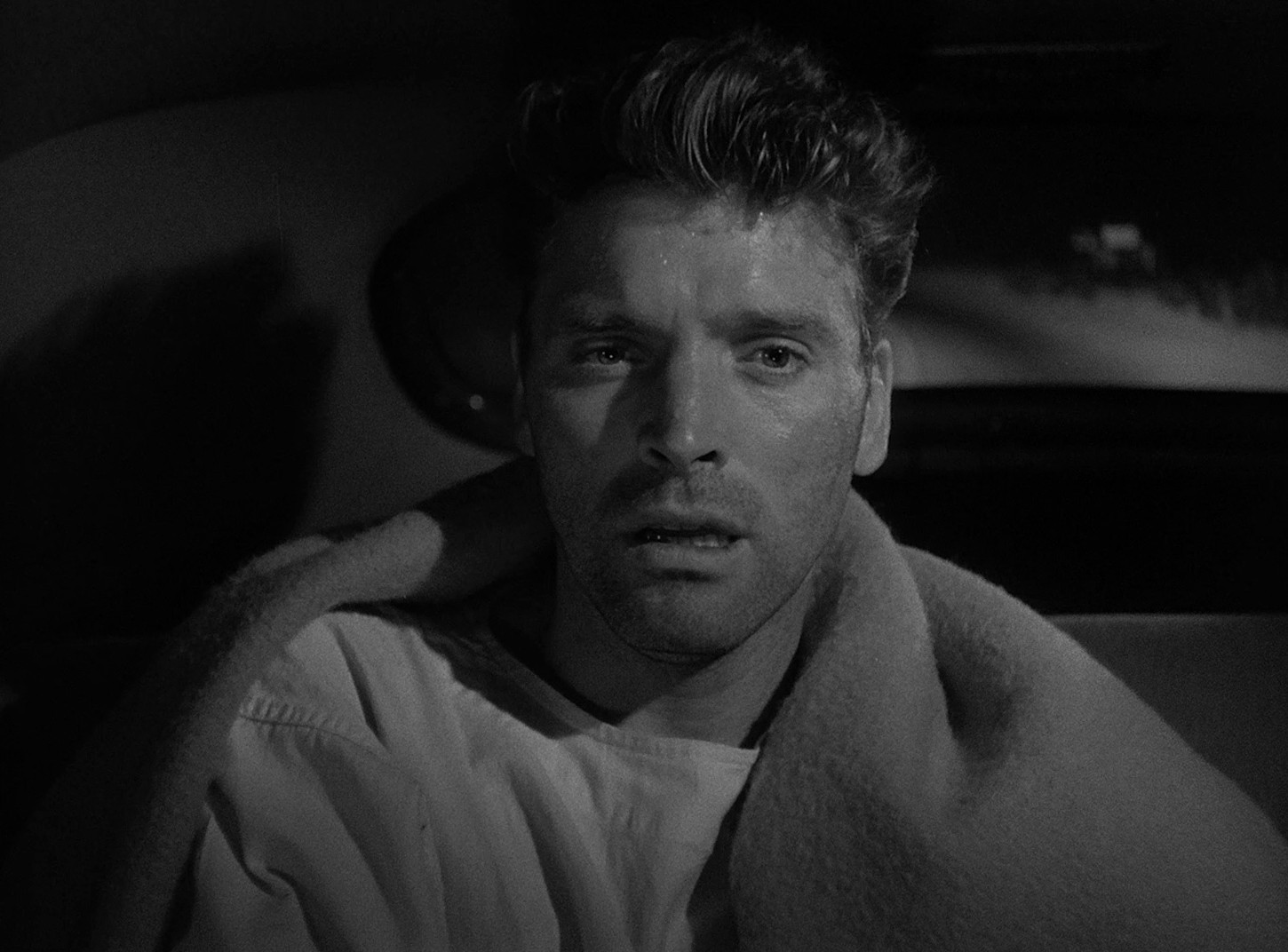 Criss Cross (1949) —  shot,  lighting