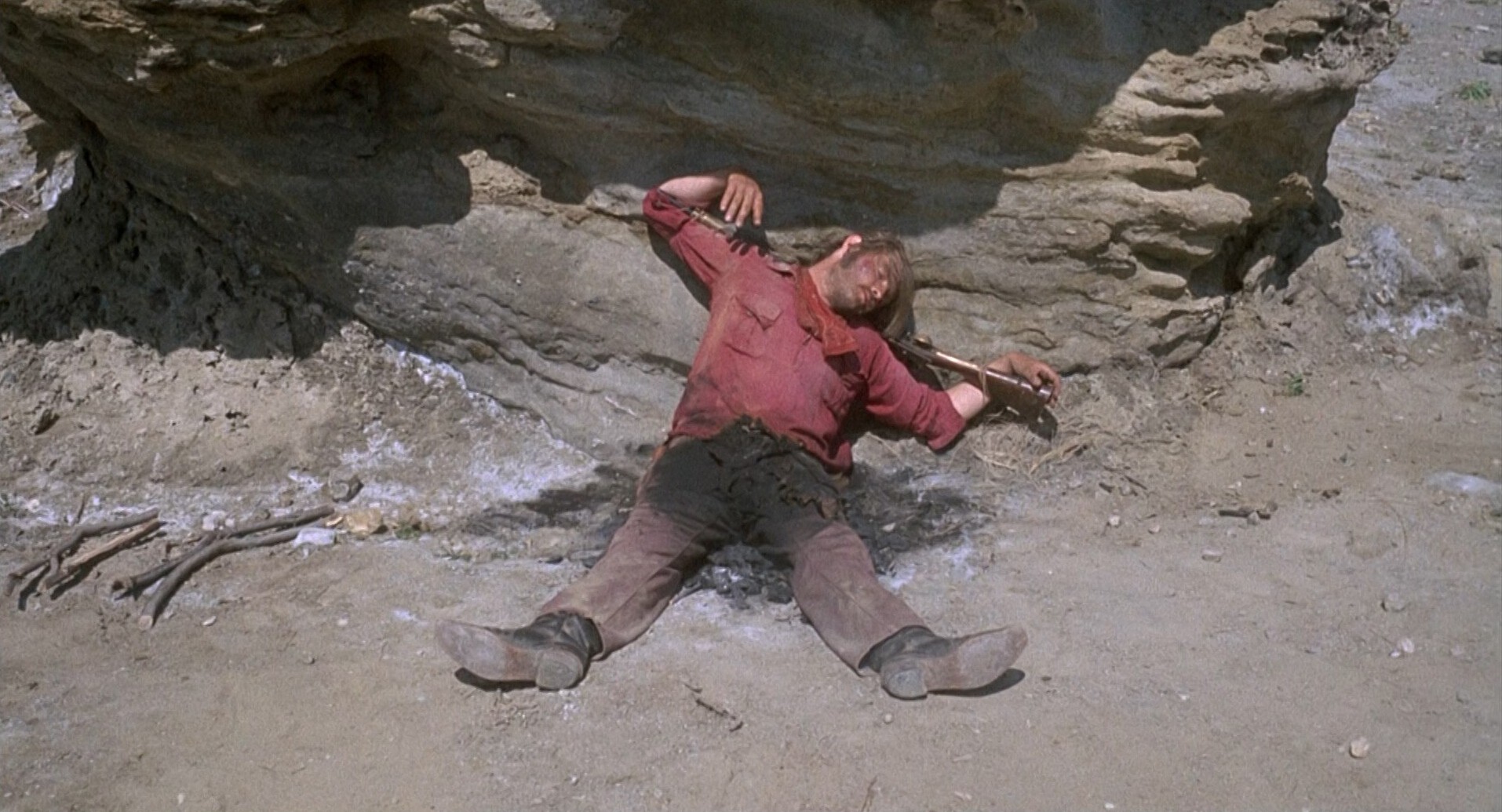 Chato's Land (1972) —  shot,  lighting