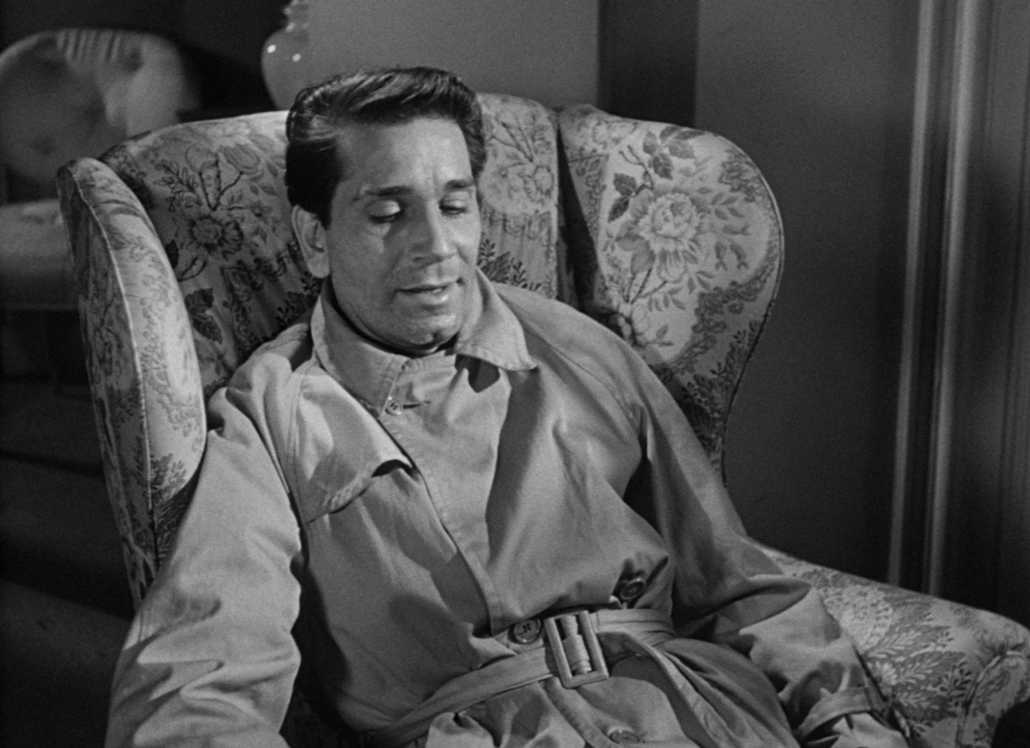 Cry of the City (1948) —  shot,  lighting