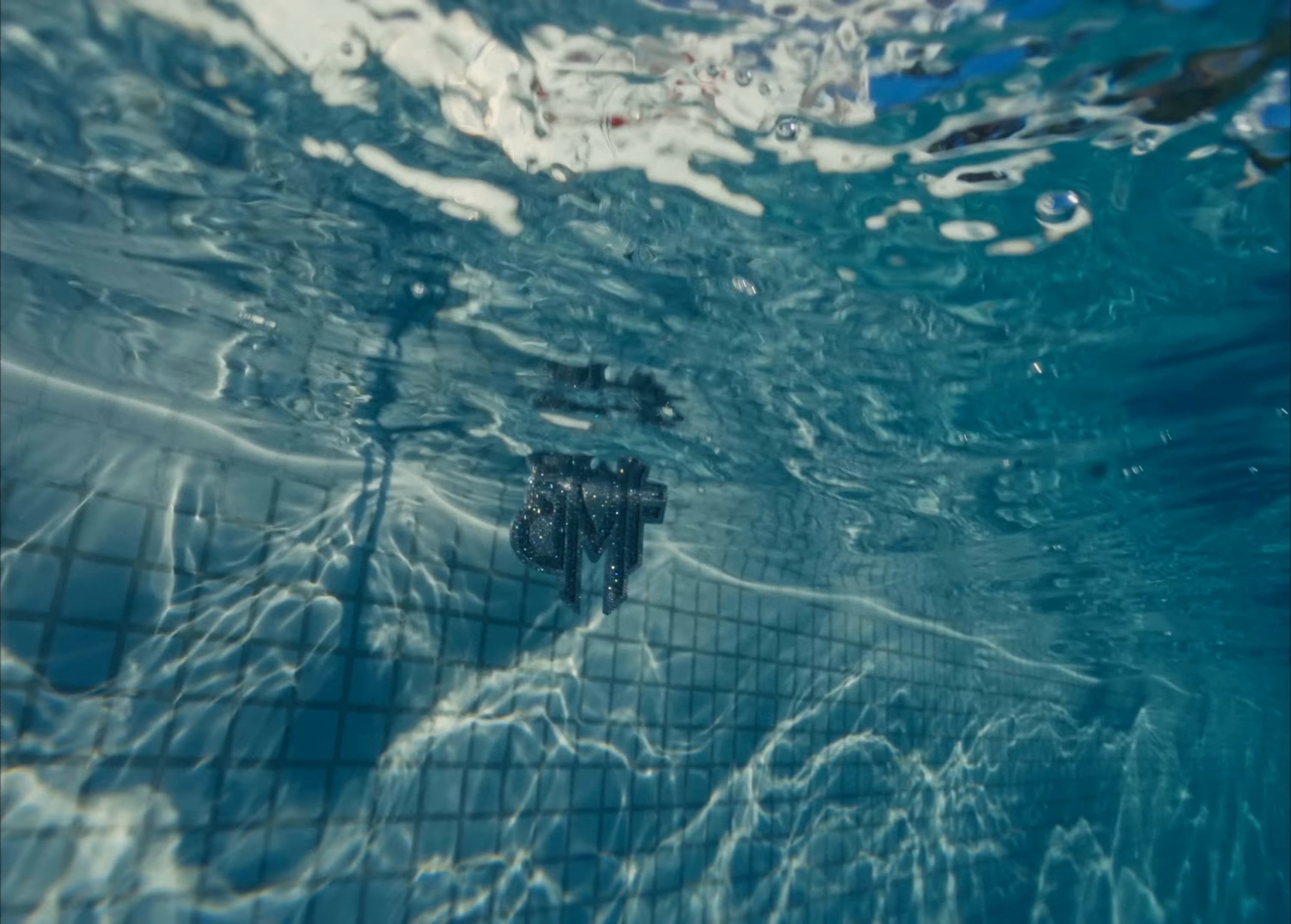 Un peu d'amour (2024) —  shot,  lighting