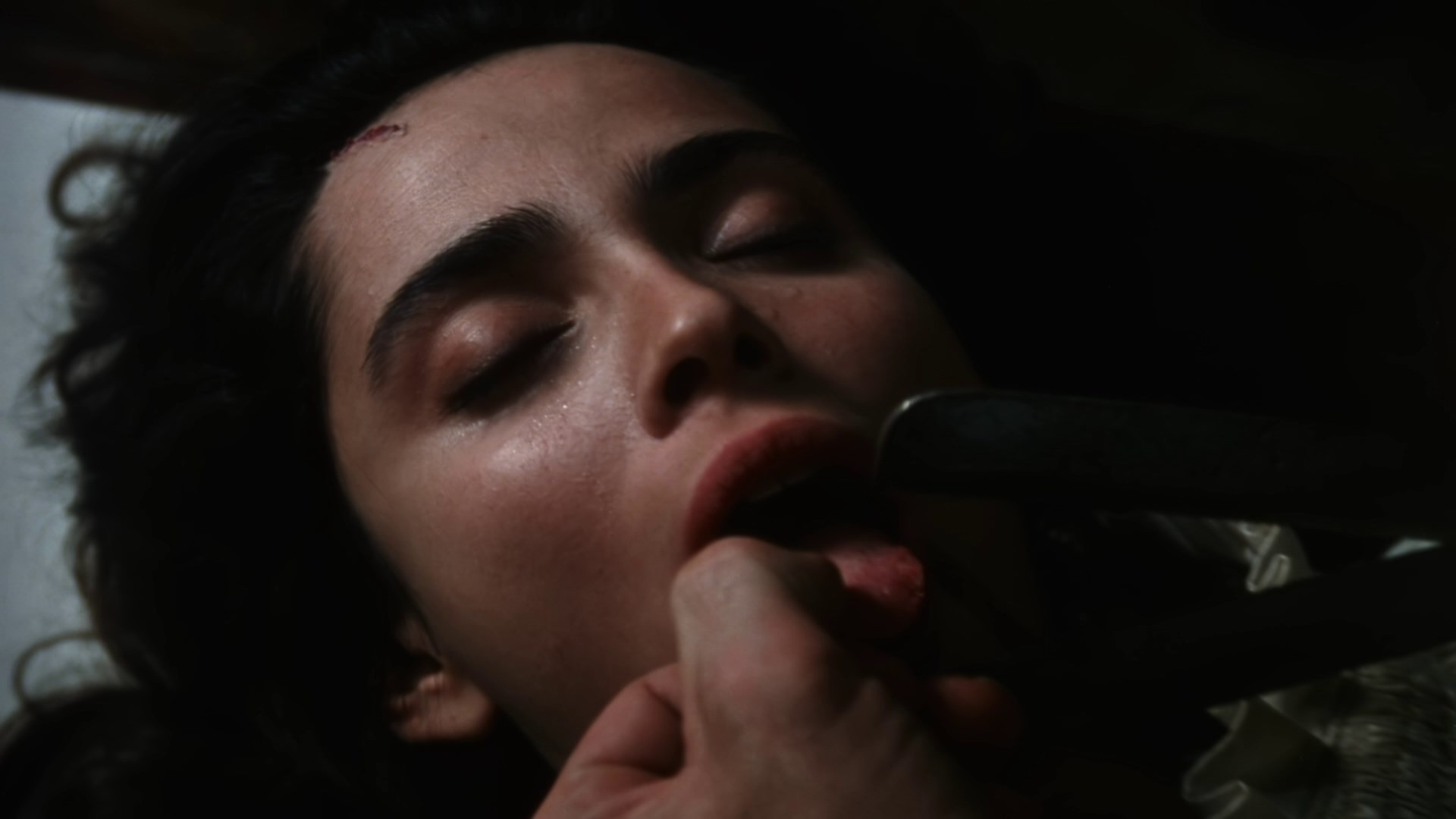 The Pit and the Pendulum (1991) —  shot,  lighting