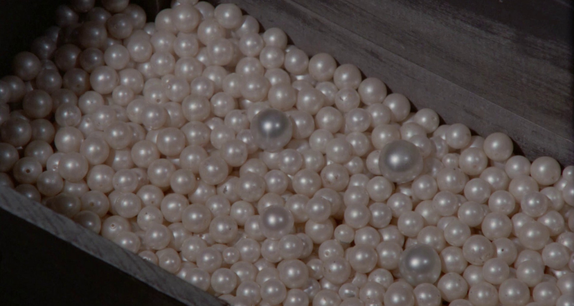 Beyond Atlantis (1973) —  shot,  lighting