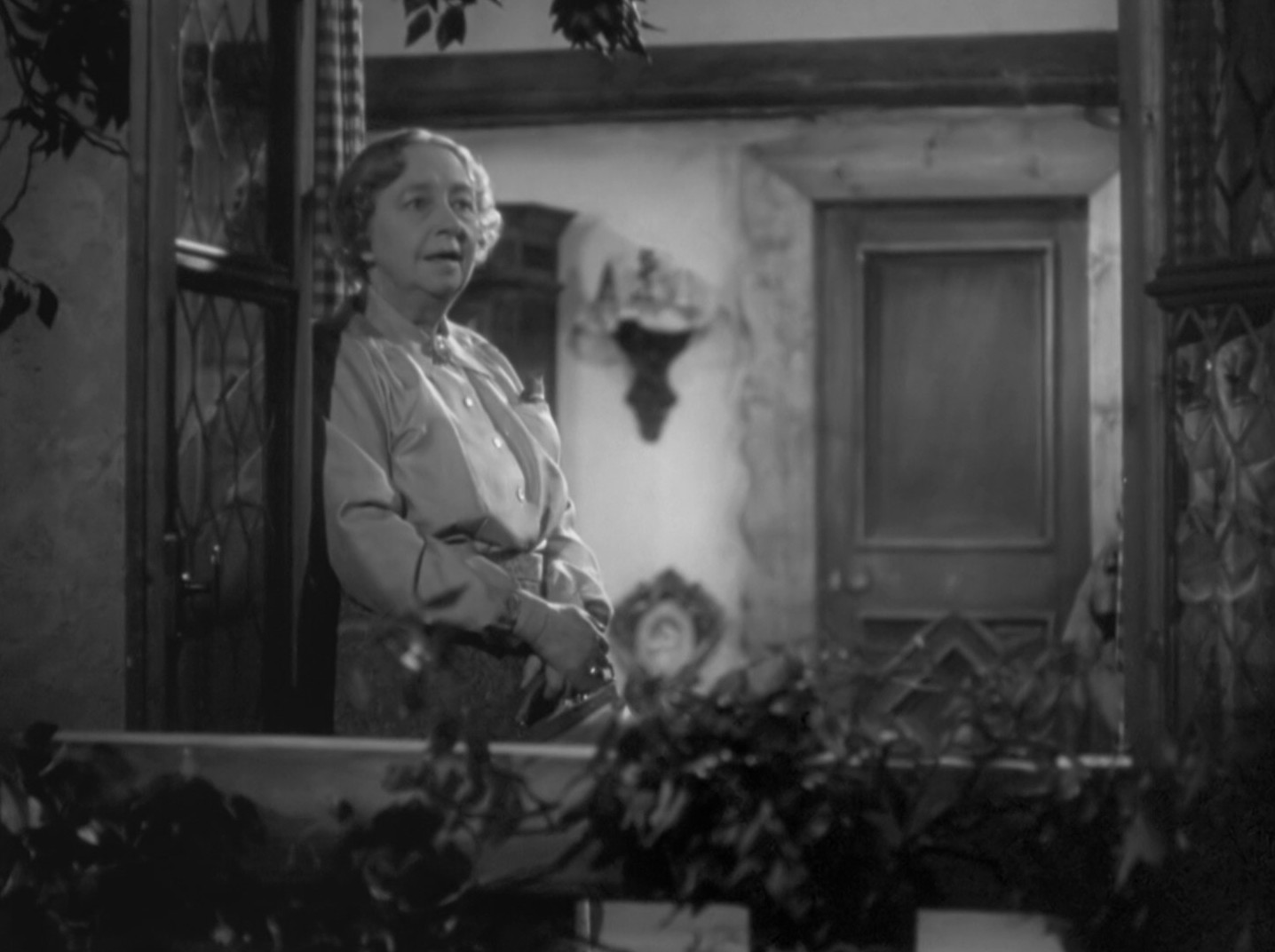 The Lady Vanishes (1938) —  shot,  lighting