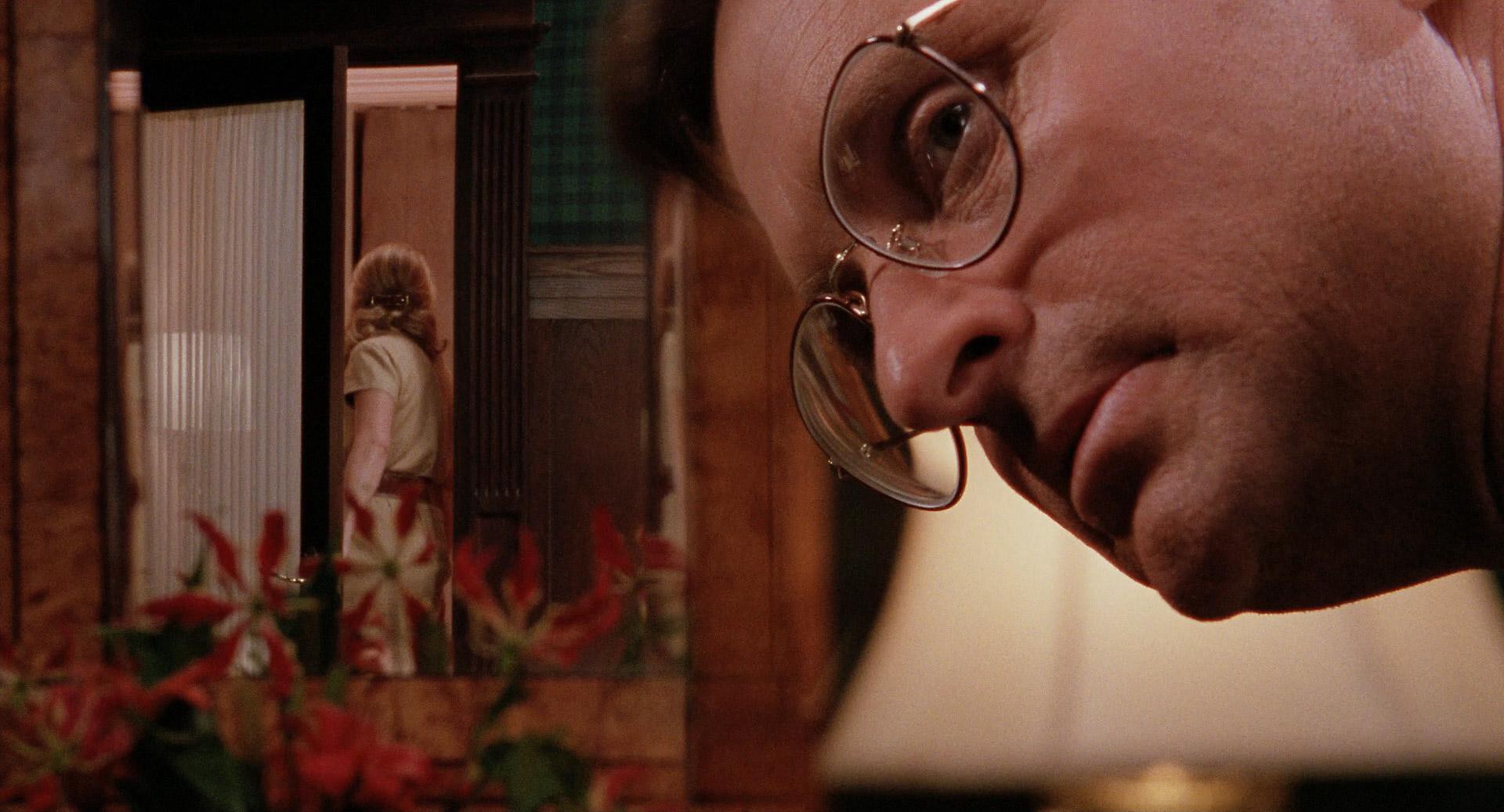 The War of the Roses (1989) —  shot,  lighting