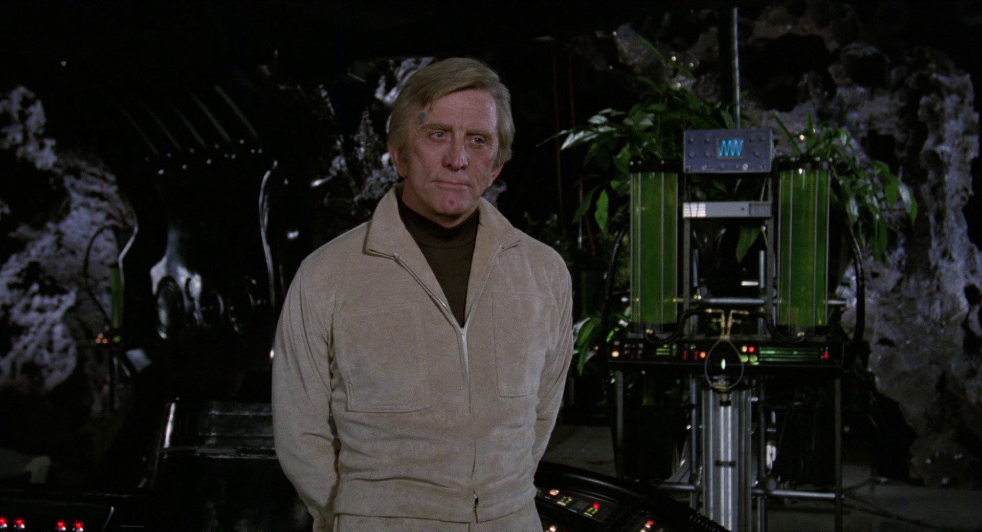 Saturn 3 (1980) —  shot,  lighting