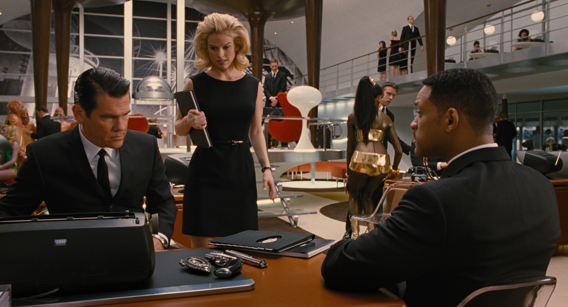 Men in Black 3 (2012) —  shot,  lighting