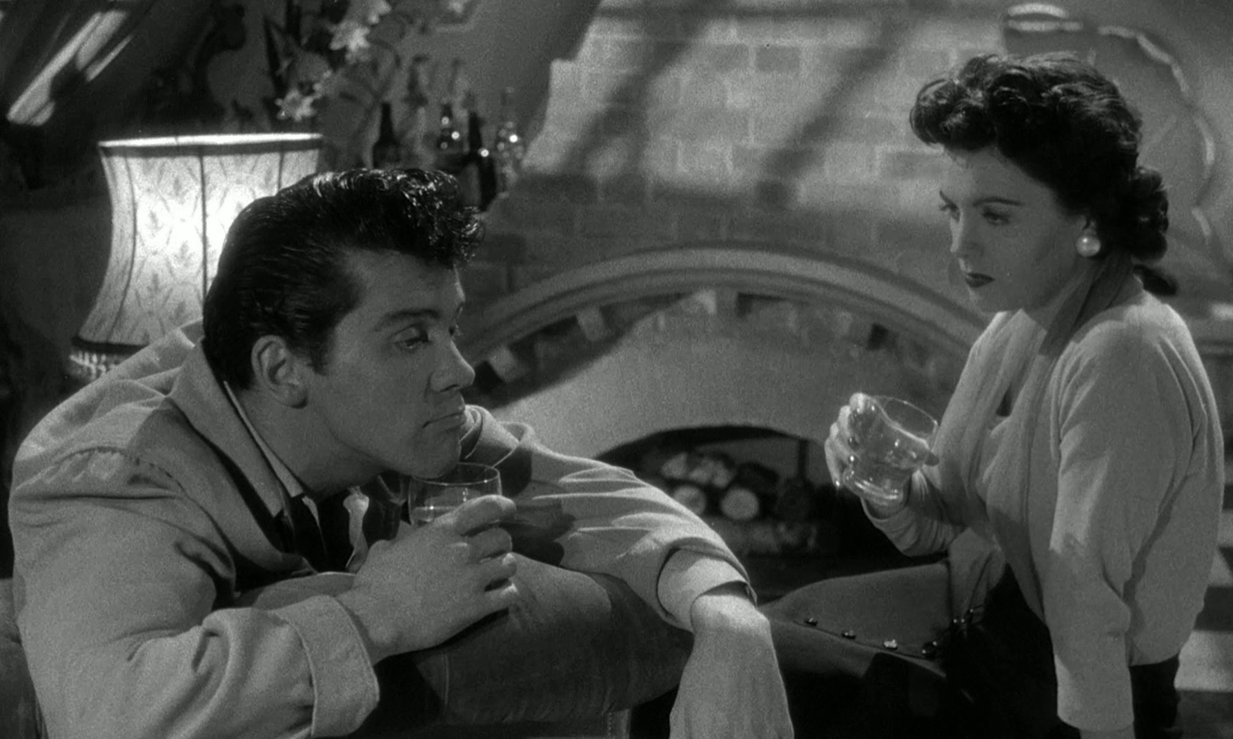 Spin a Dark Web (1956) —  shot,  lighting