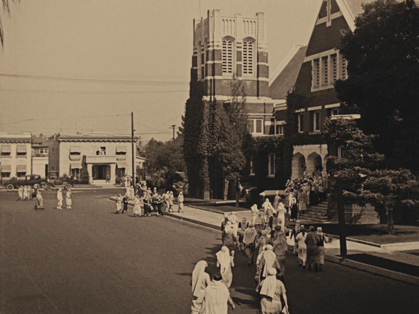 Seven Chances (1925) —  shot,  lighting