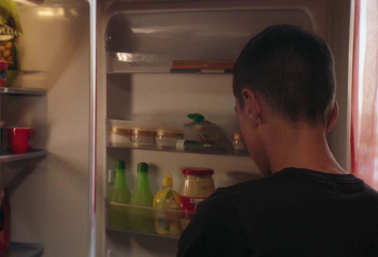 How much ( you want her ) (2018) —  shot,  lighting