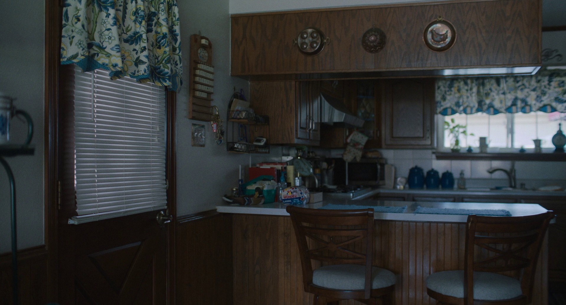 Causeway (2022) —  shot,  lighting