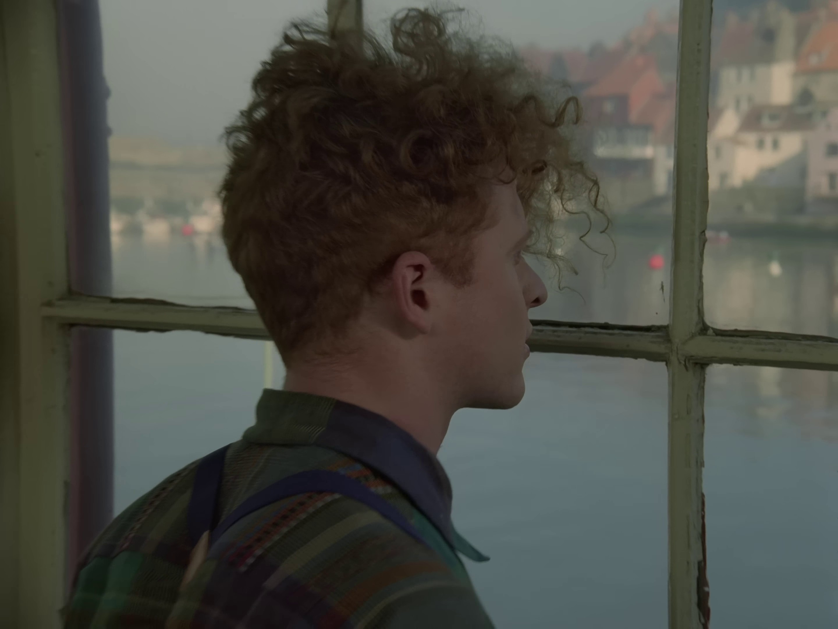 Holding Back The Years (1985) —  shot,  lighting