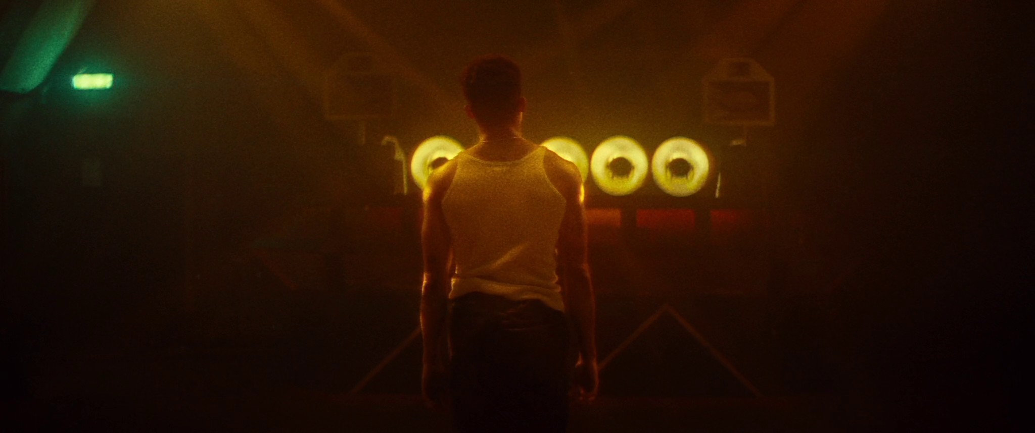 Lose control (2022) —  shot,  lighting