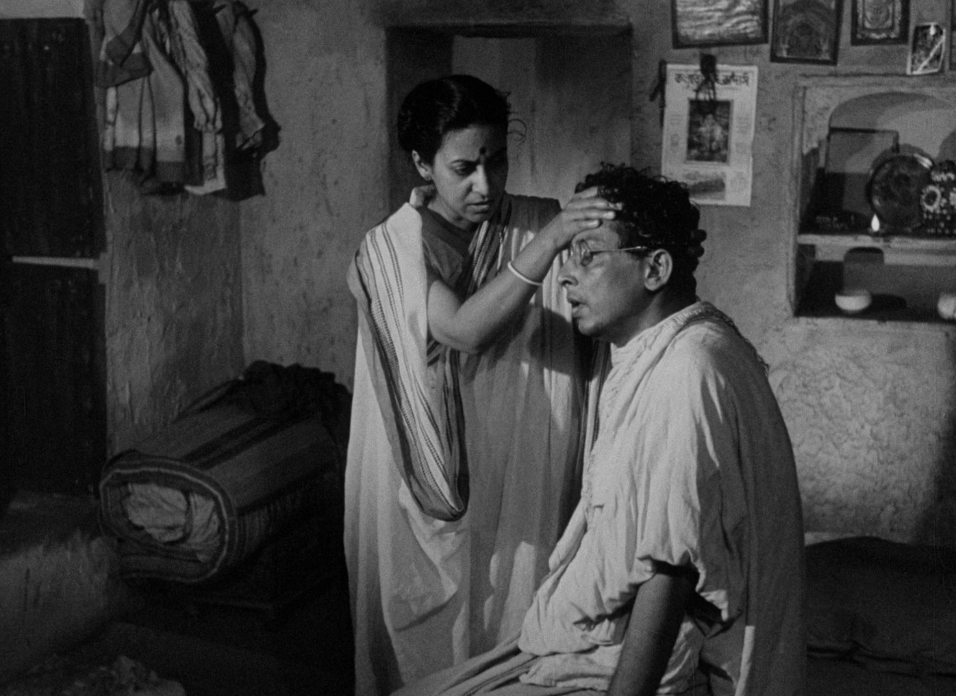 Aparajito (1956) —  shot,  lighting
