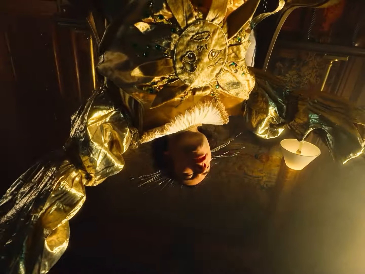 Le roi Soleil (2025) —  shot,  lighting