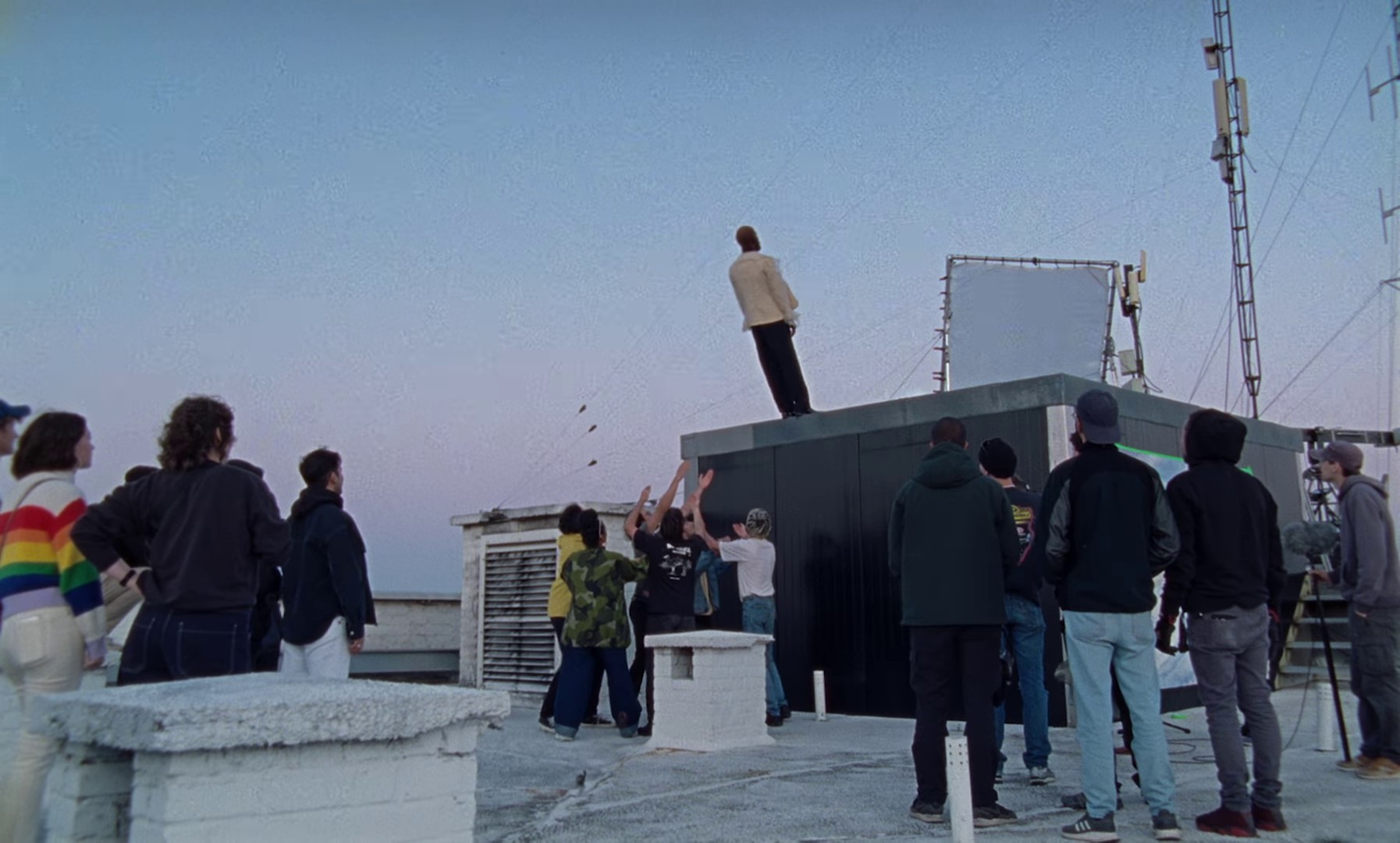 C'est pas le moment (2021) —  shot,  lighting