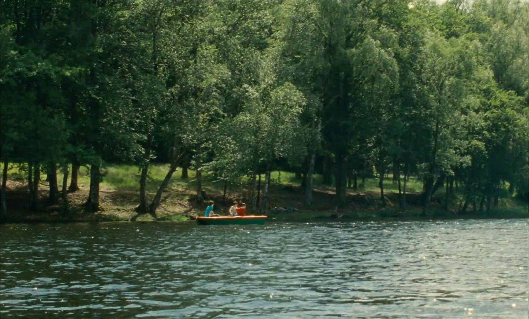 Astrakan (2023) —  shot,  lighting