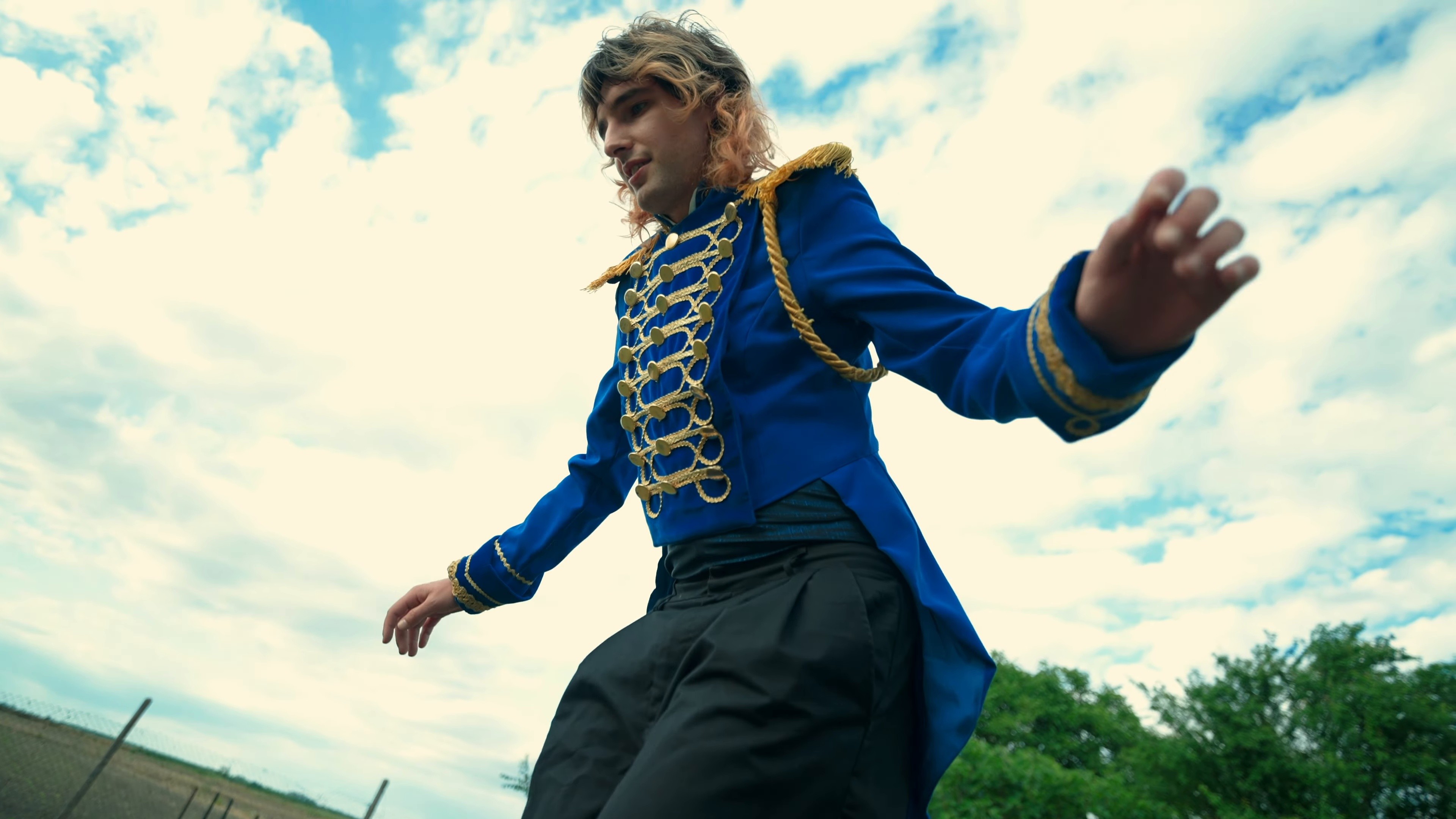 portami a ballare in primavera (2025) —  shot,  lighting