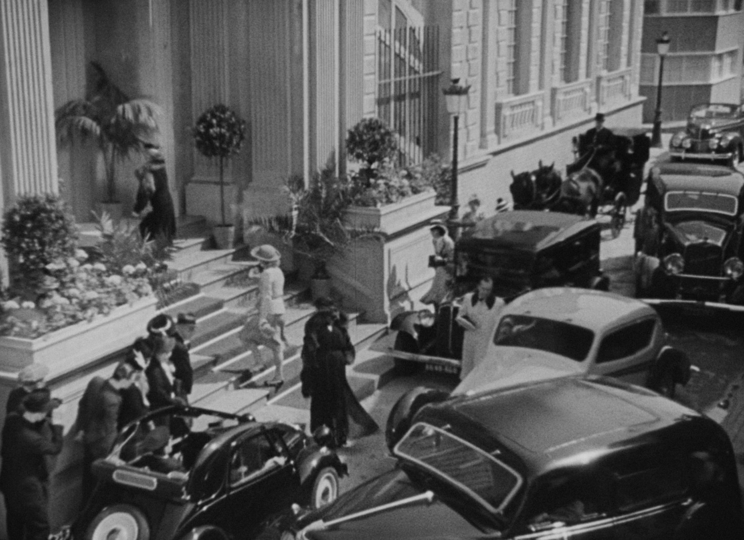 Ils étaient neuf célibataires (1939) —  shot,  lighting