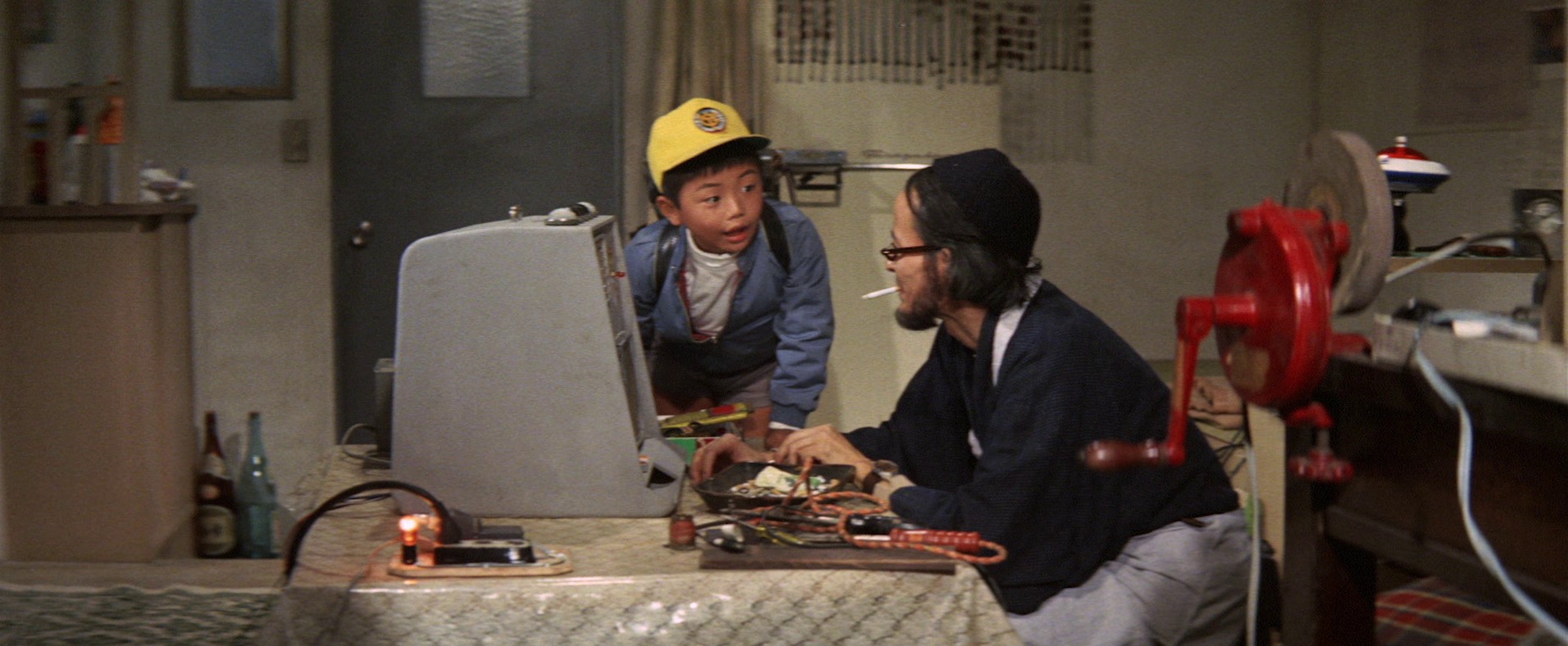 Destroy All Monsters (1968) —  shot,  lighting