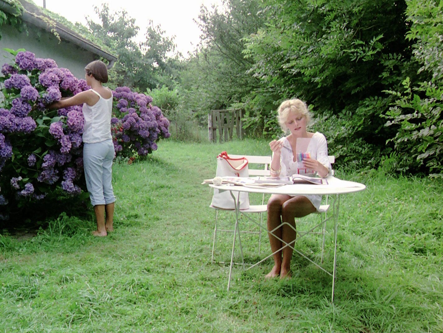 Pauline at the Beach (1983) —  shot,  lighting