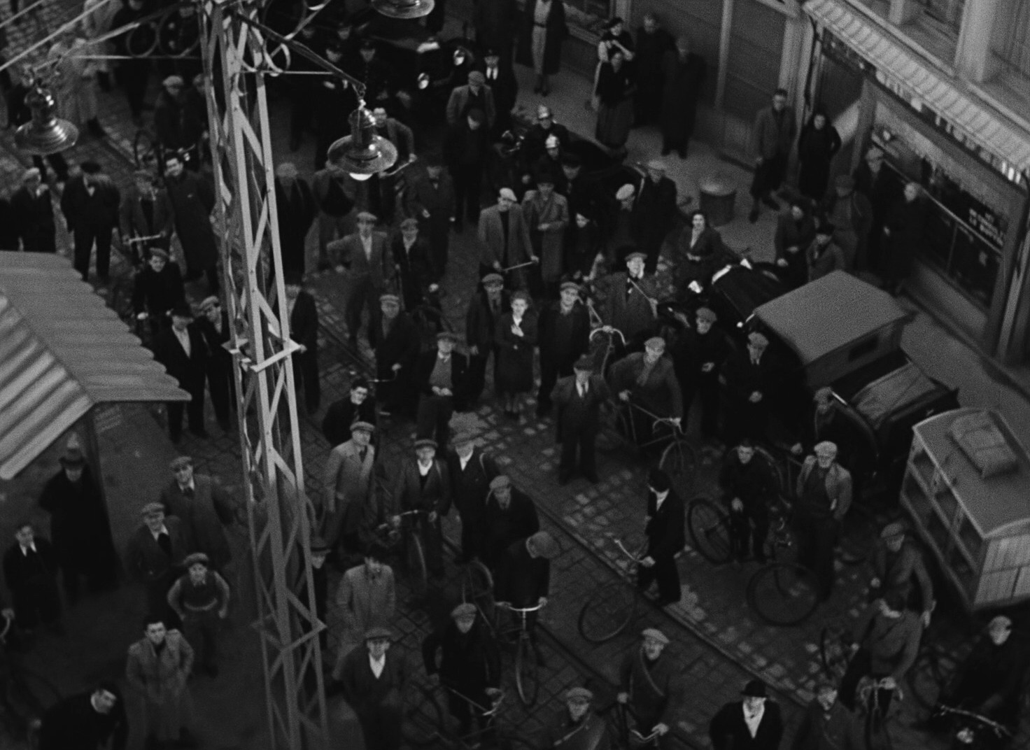 Daybreak (1939) —  shot,  lighting