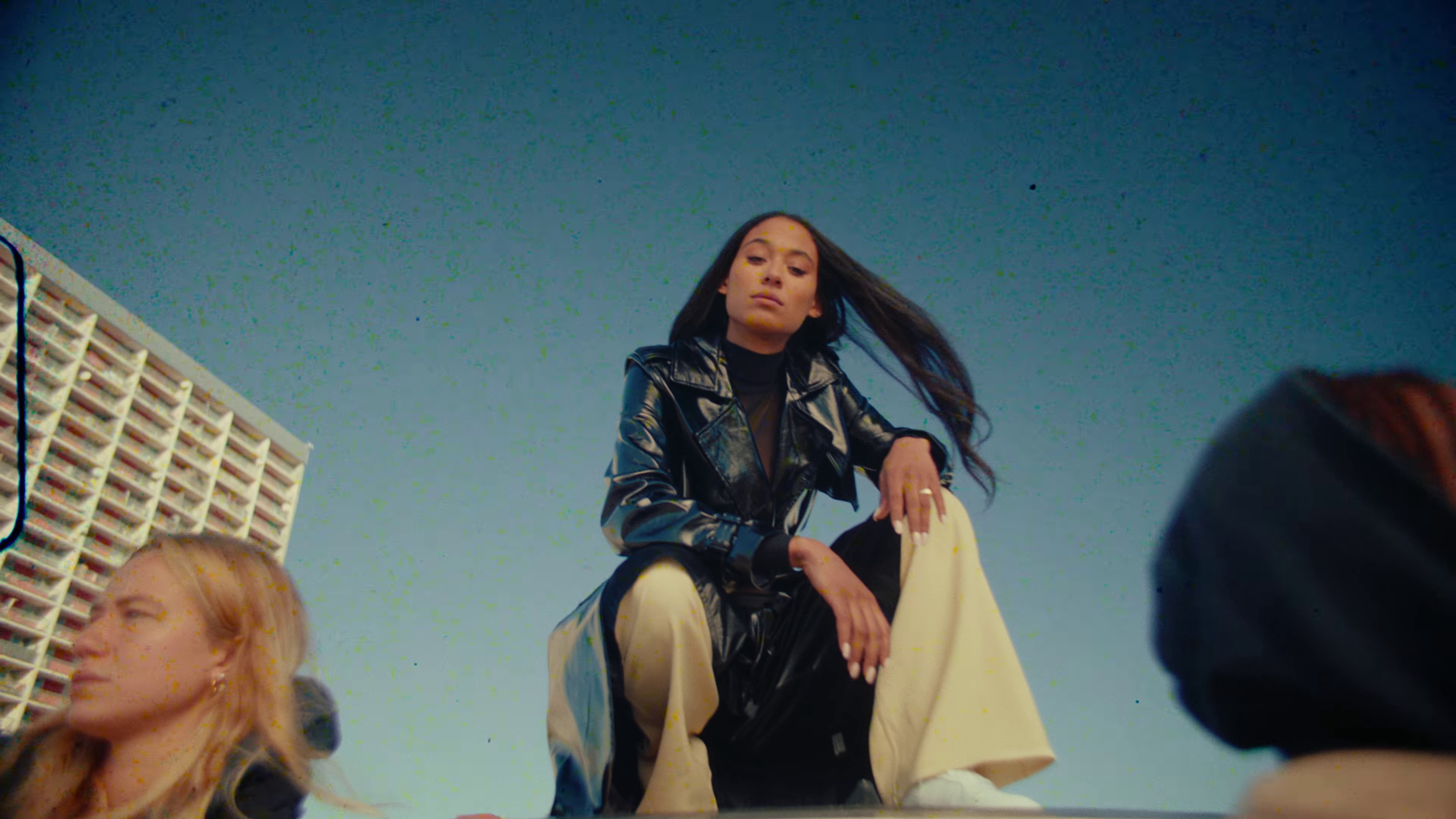 Rider toute la night  (2021) —  shot,  lighting