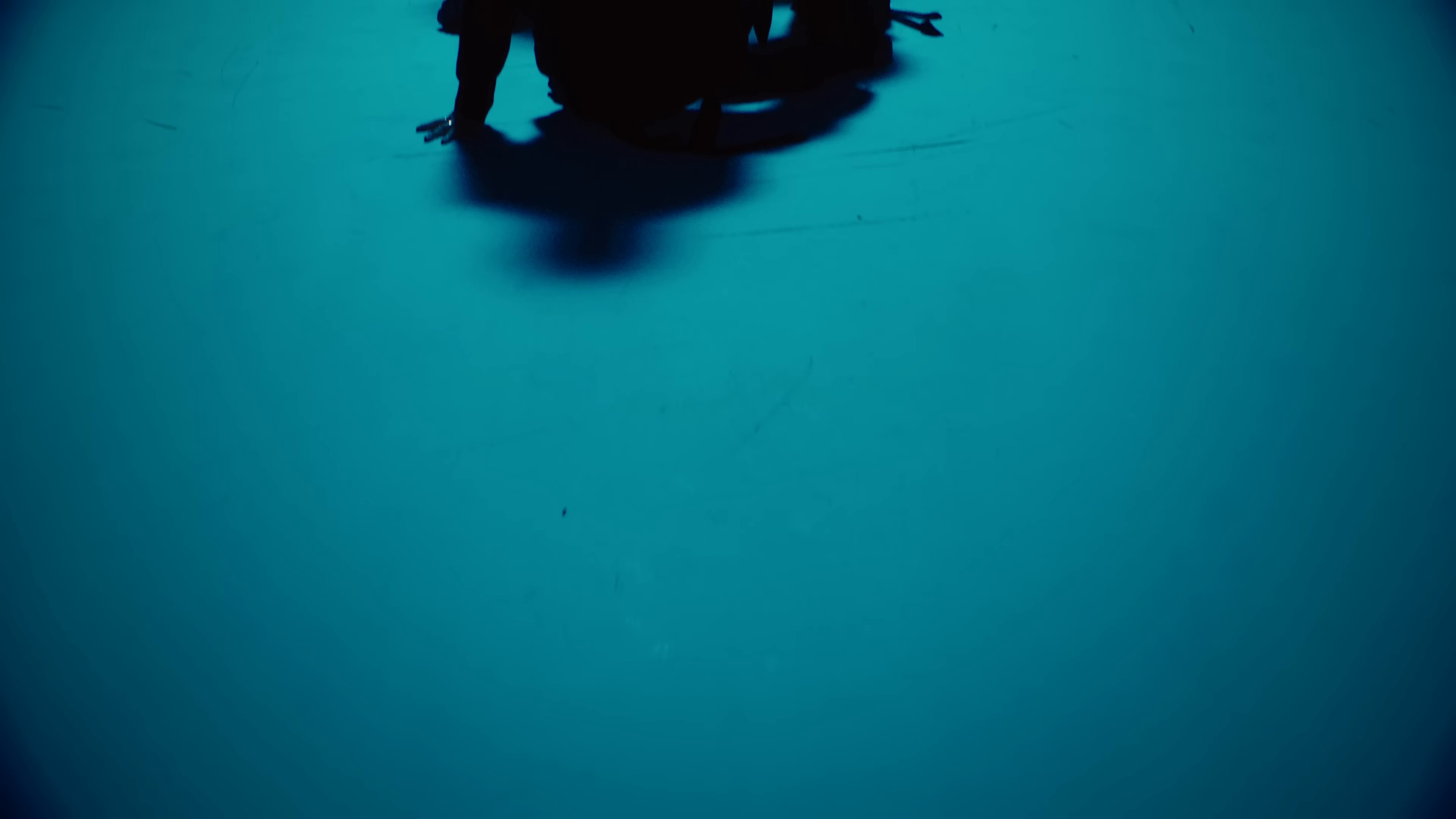 DOMINO (2024) —  shot,  lighting