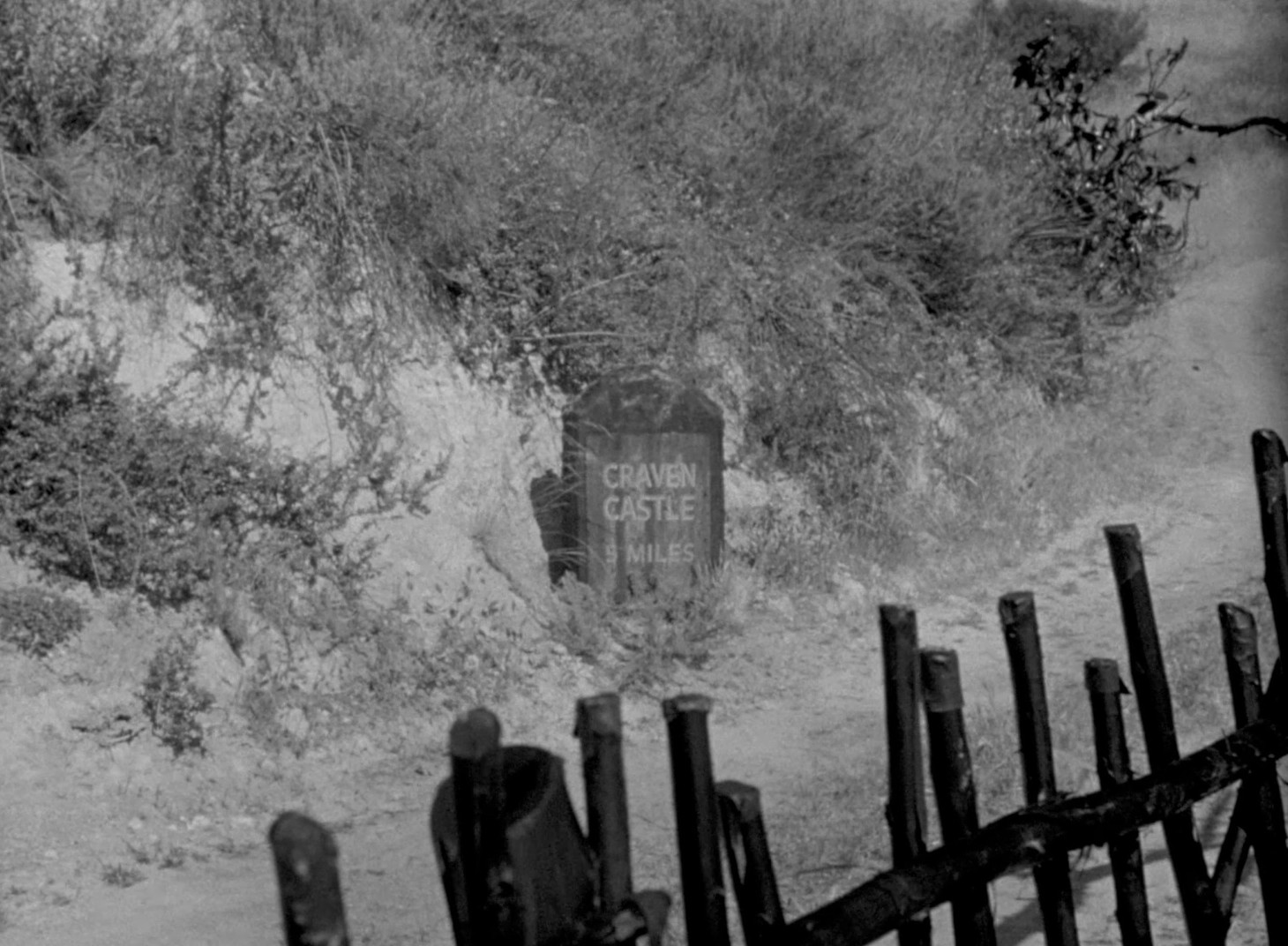 The Maze (1953) —  shot,  lighting
