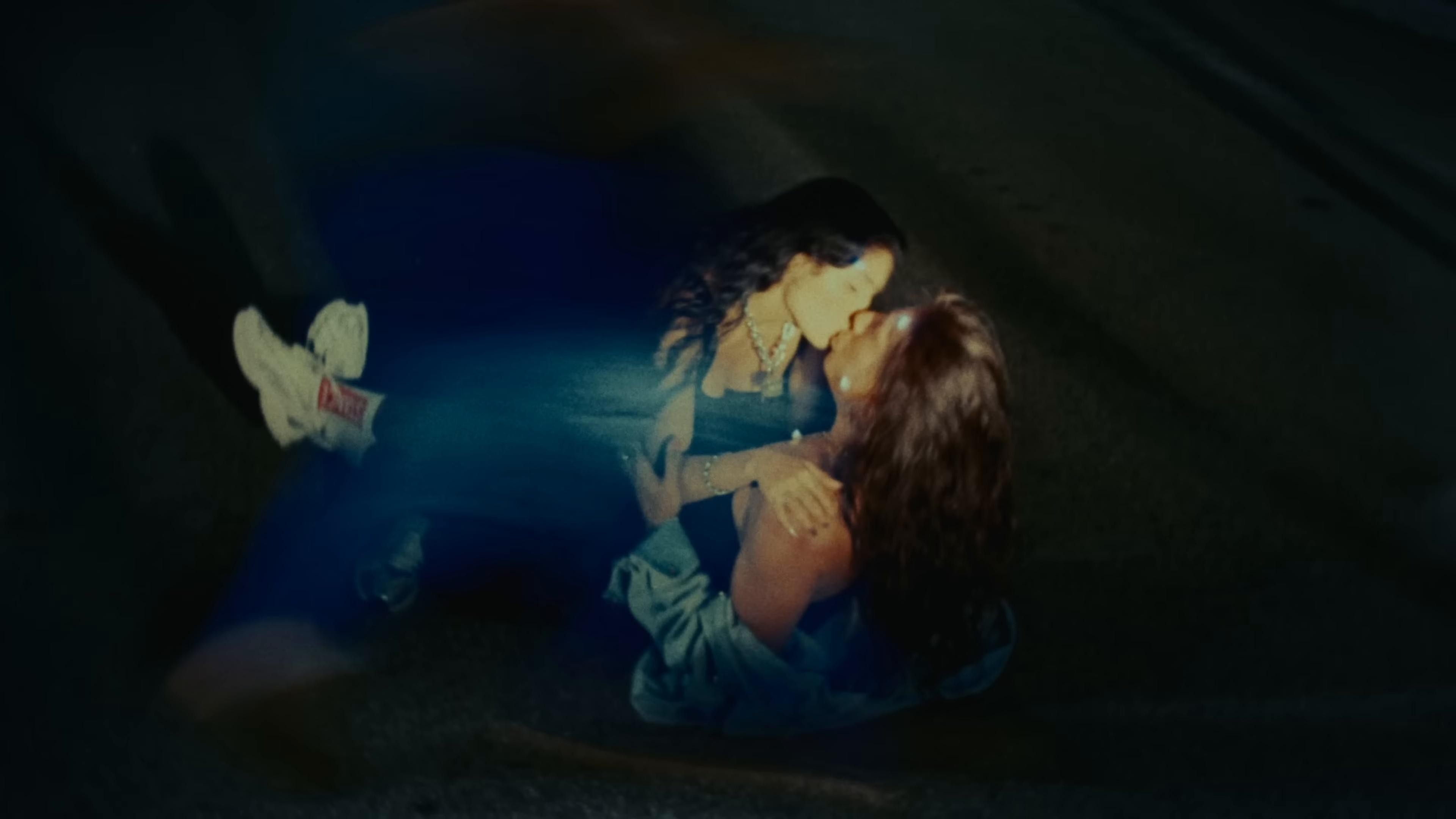 TE AMO SEM CULPA (2025) —  shot,  lighting