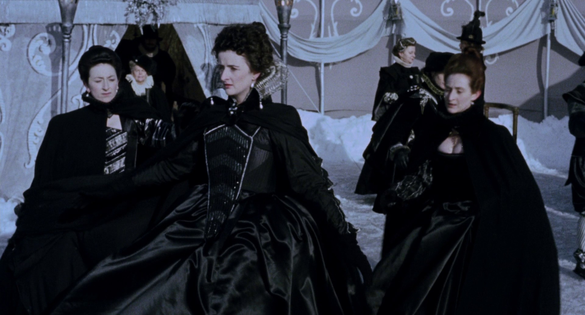 Orlando (1992) —  shot,  lighting