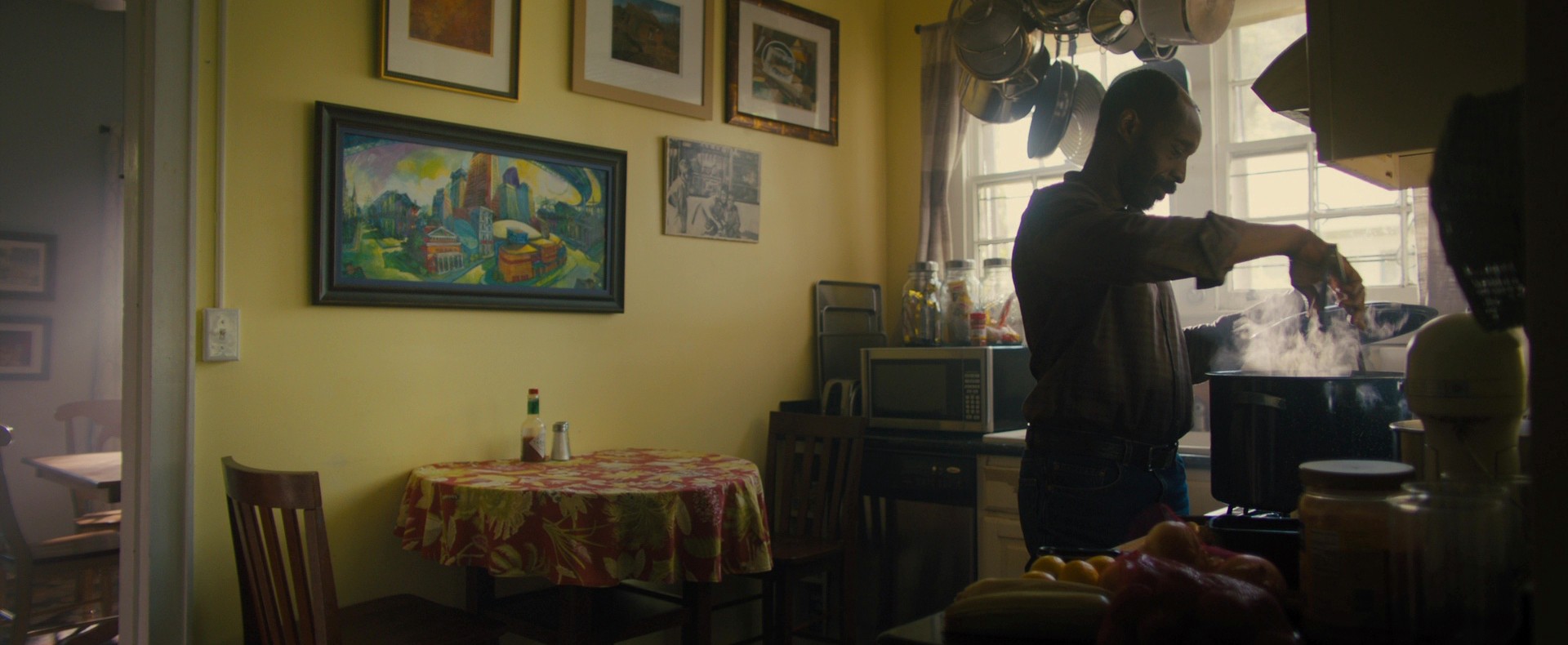 The Photograph (2020) —  shot,  lighting