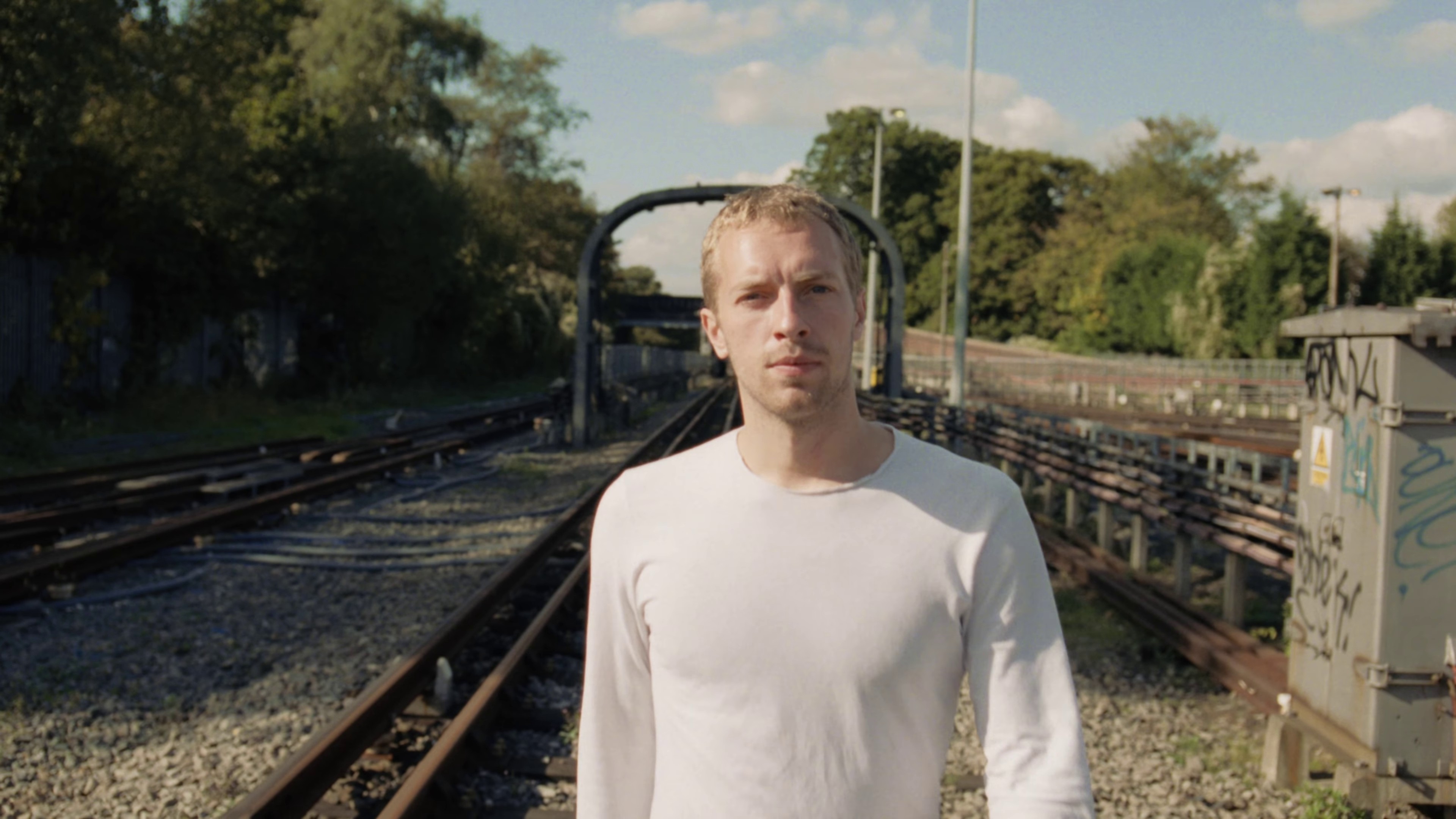 The Scientist  (2002) —  shot,  lighting