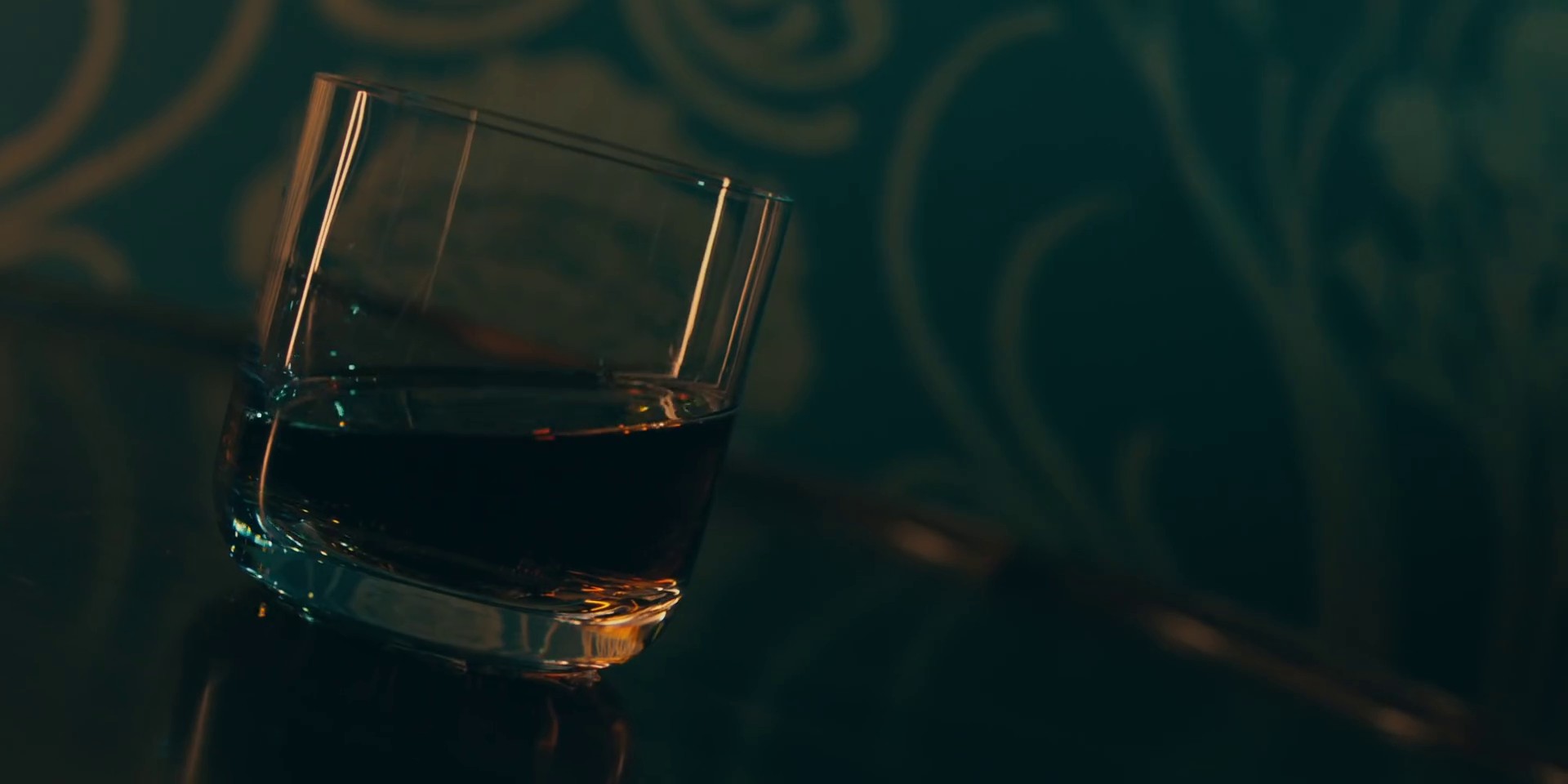 I Should Probably Go To Bed  (2020) —  shot,  lighting