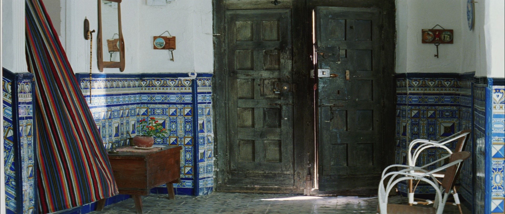 Volver (2006) —  shot,  lighting