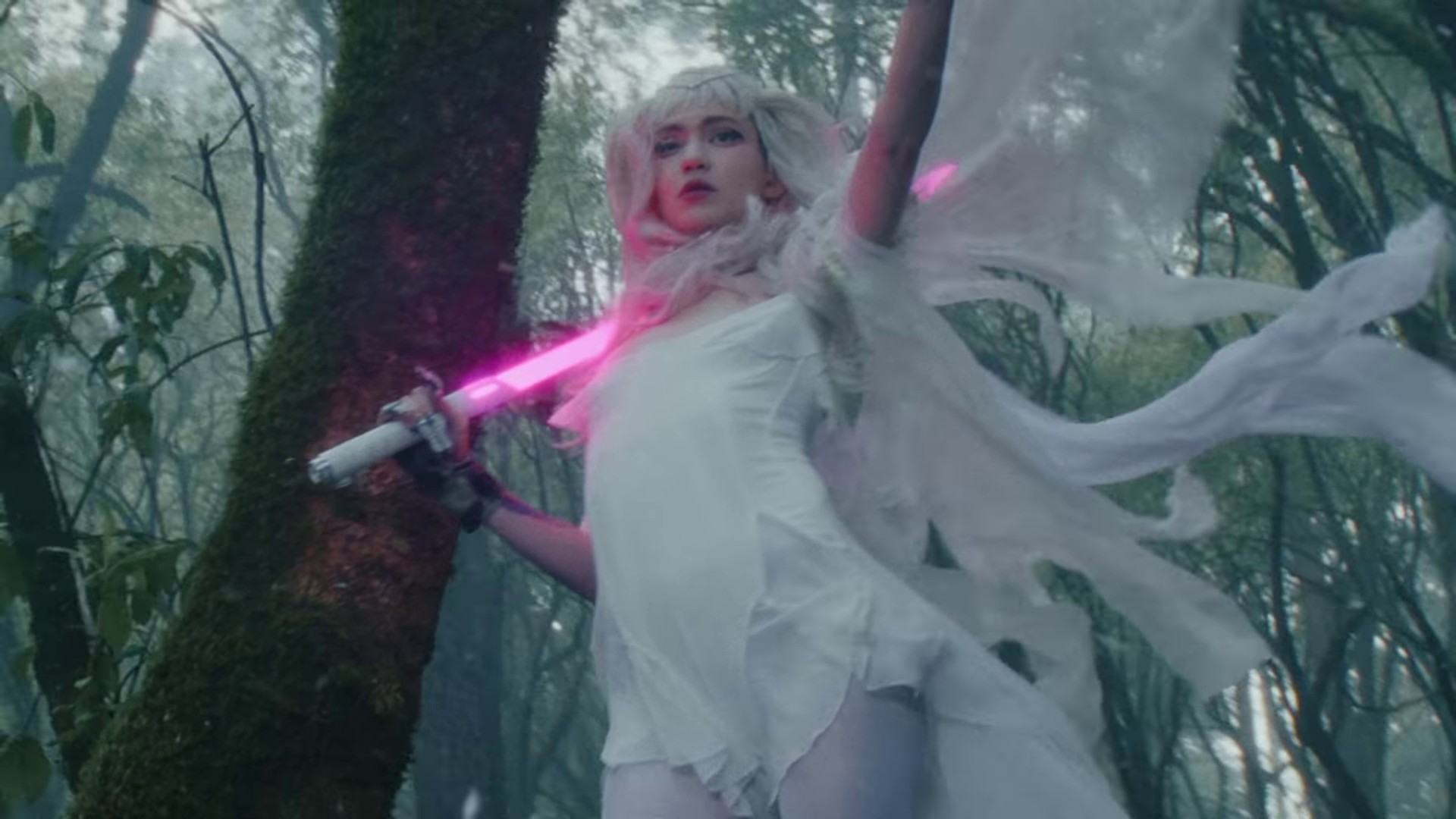 Player of games  (2021) —  shot,  lighting