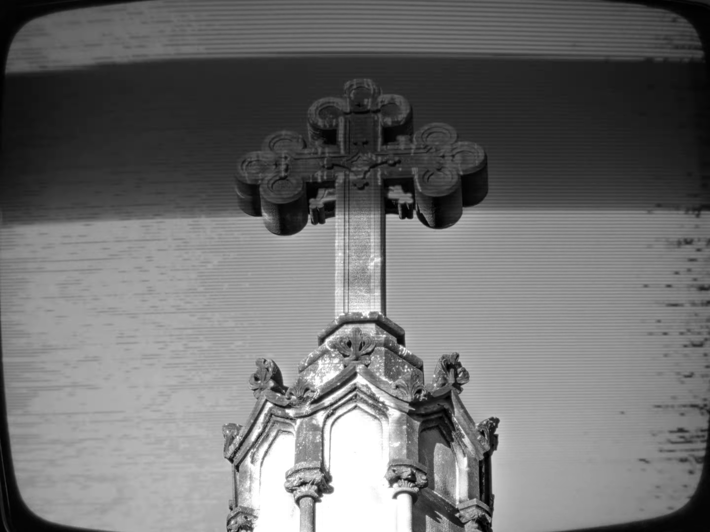 Angelitos (2025) —  shot,  lighting