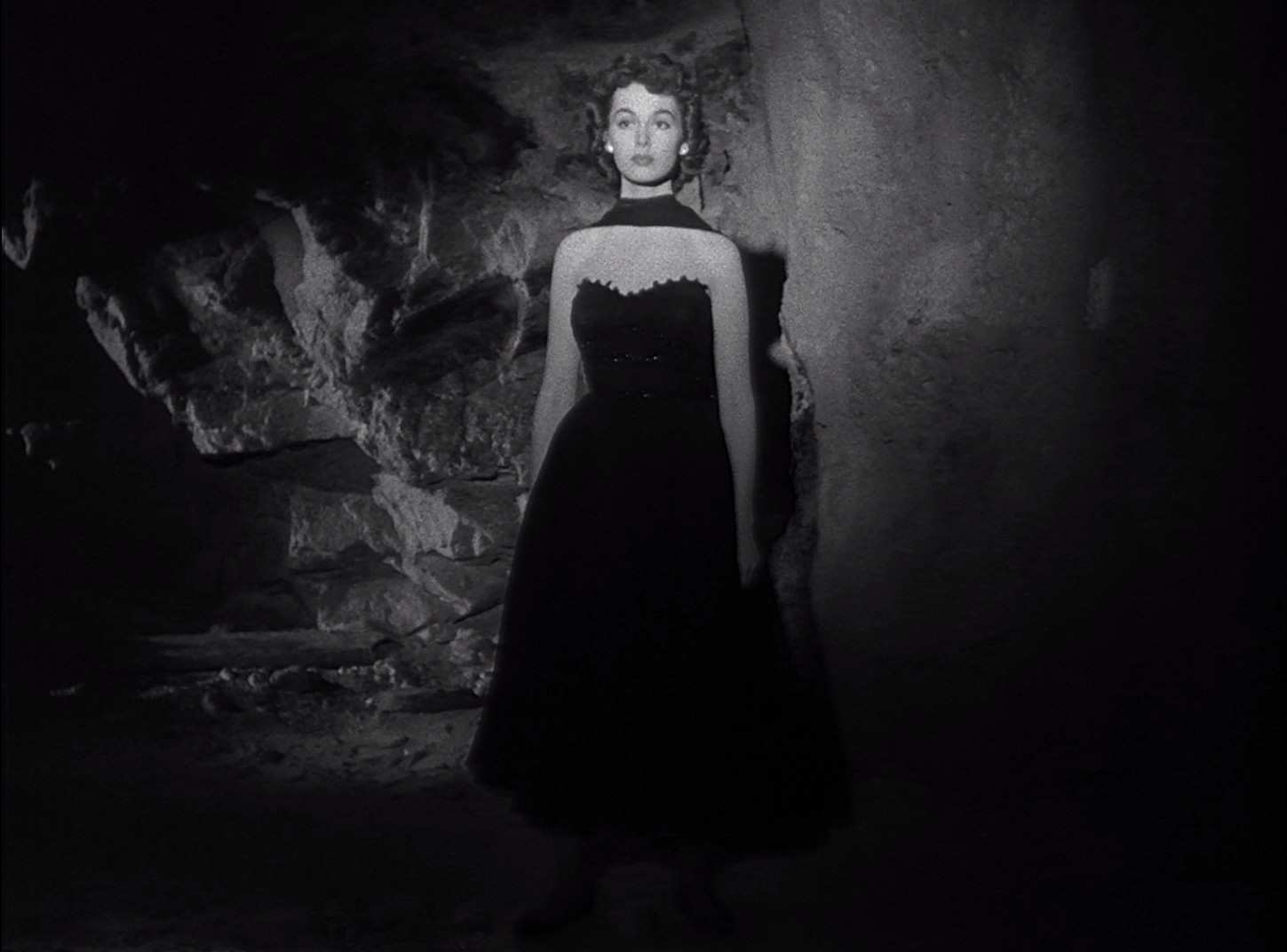 It Came from Outer Space (1953) —  shot,  lighting