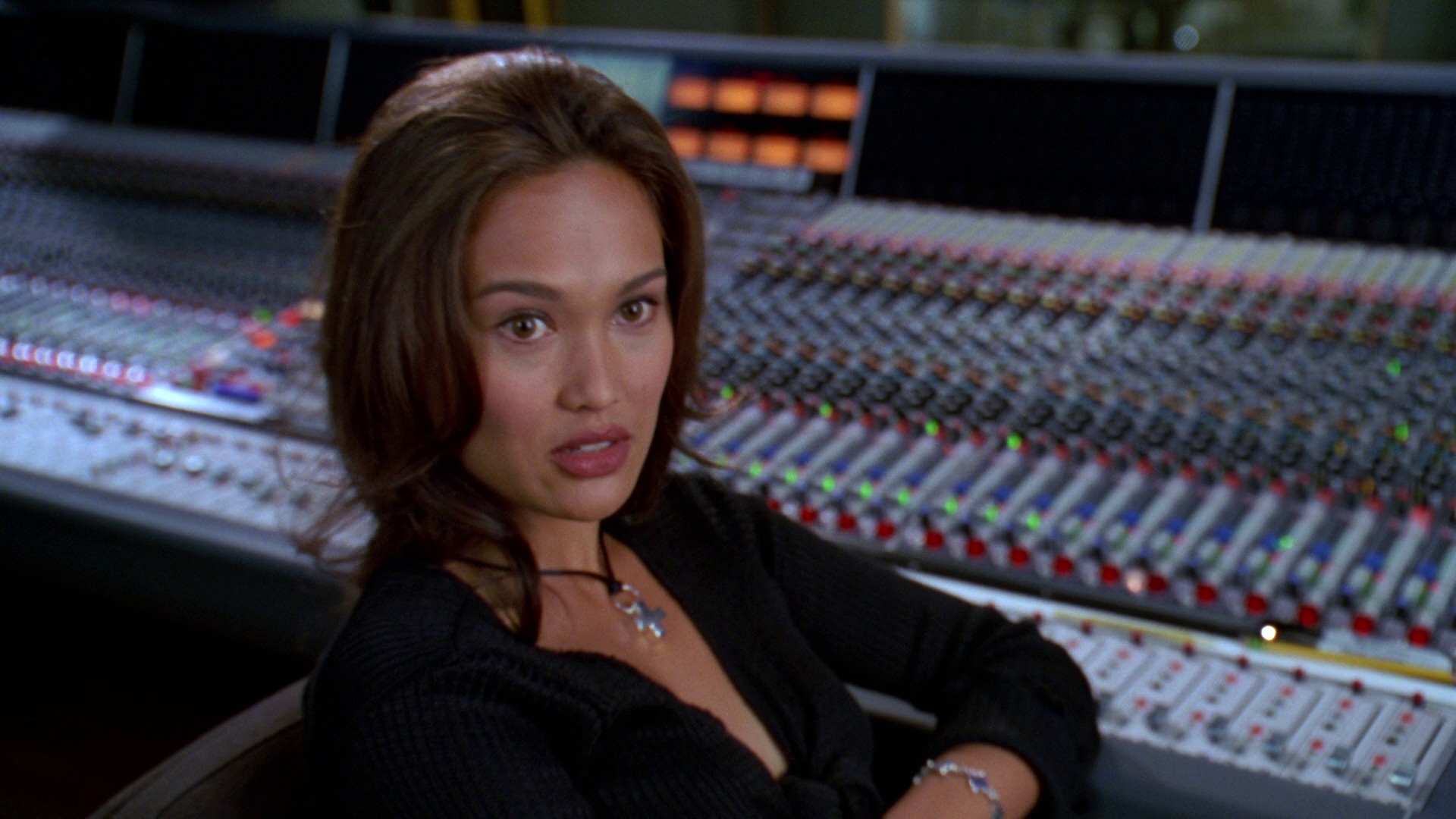 Wayne's World 2 (1993) —  shot,  lighting