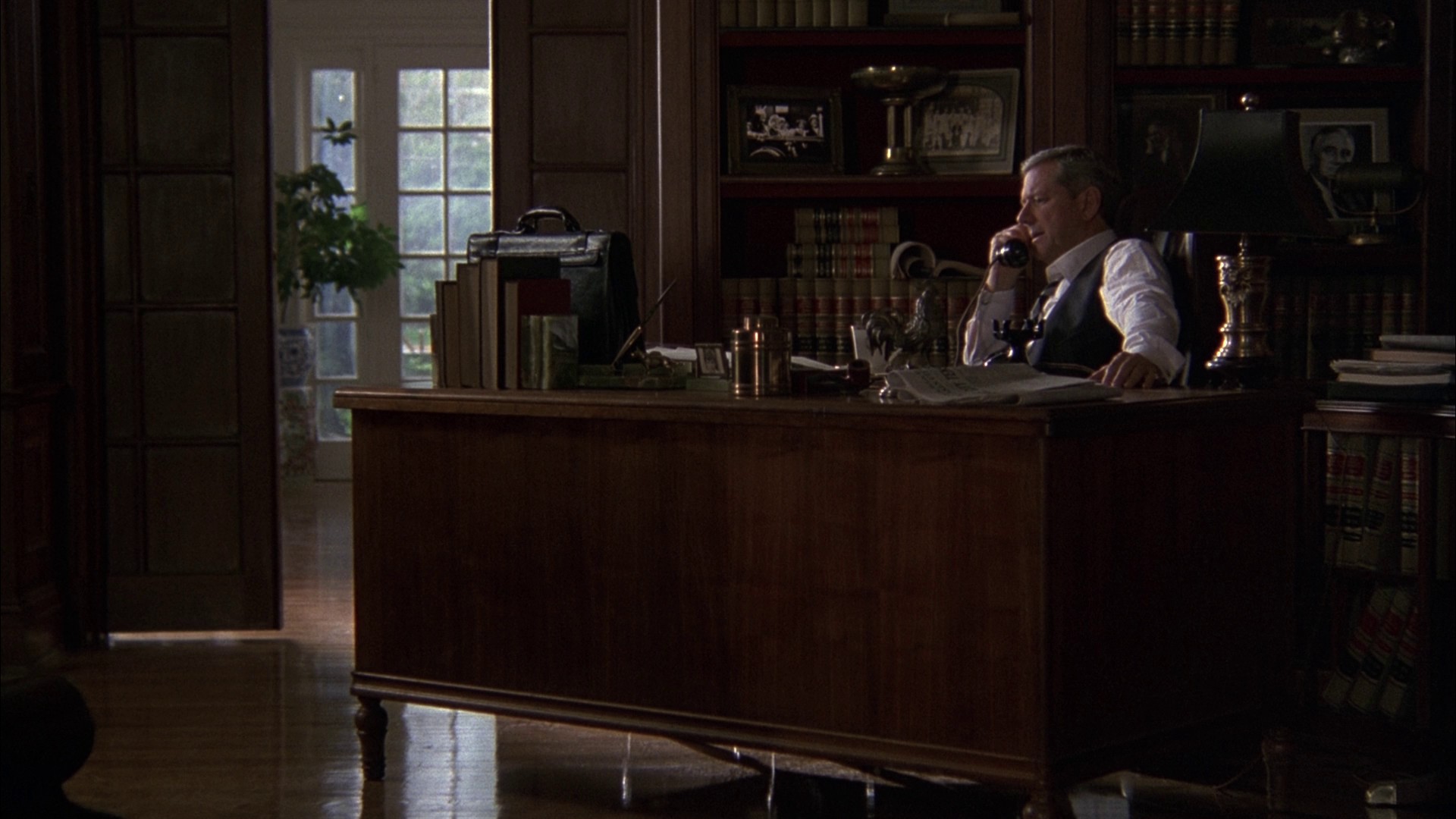 Kansas City (1996) —  shot,  lighting