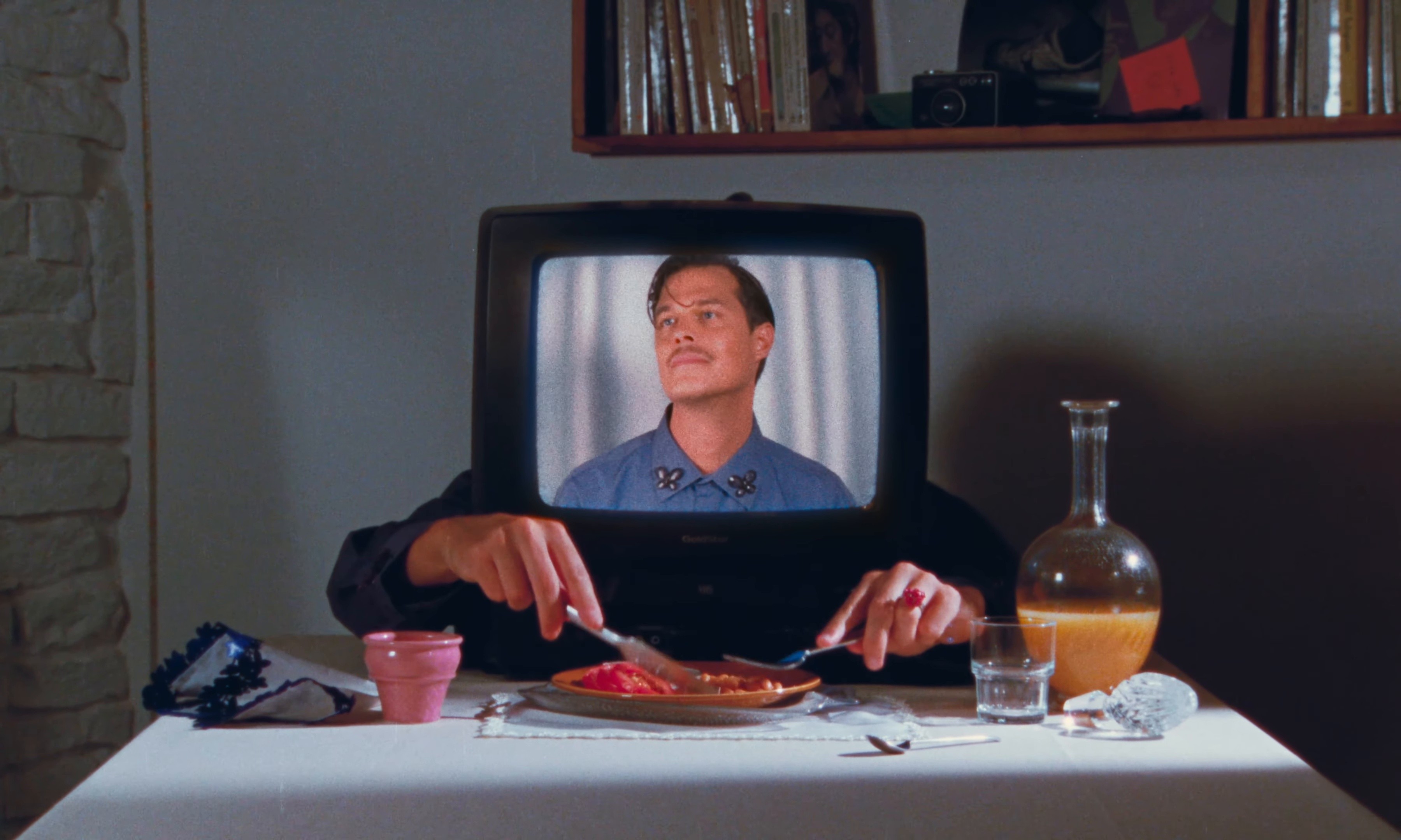 ABRACADABRA (2024) —  shot,  lighting