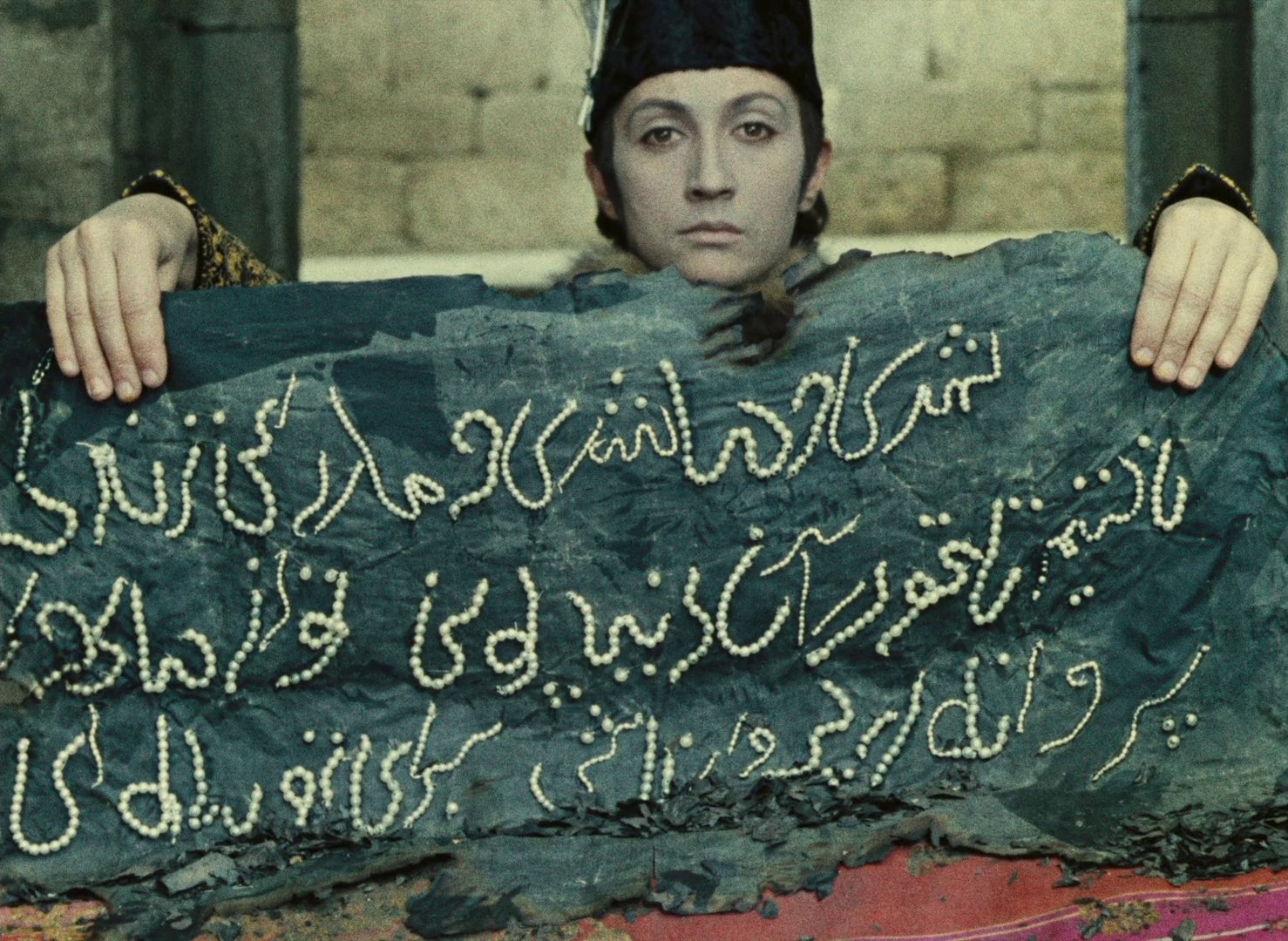 The Color of Pomegranates (1970) —  shot,  lighting